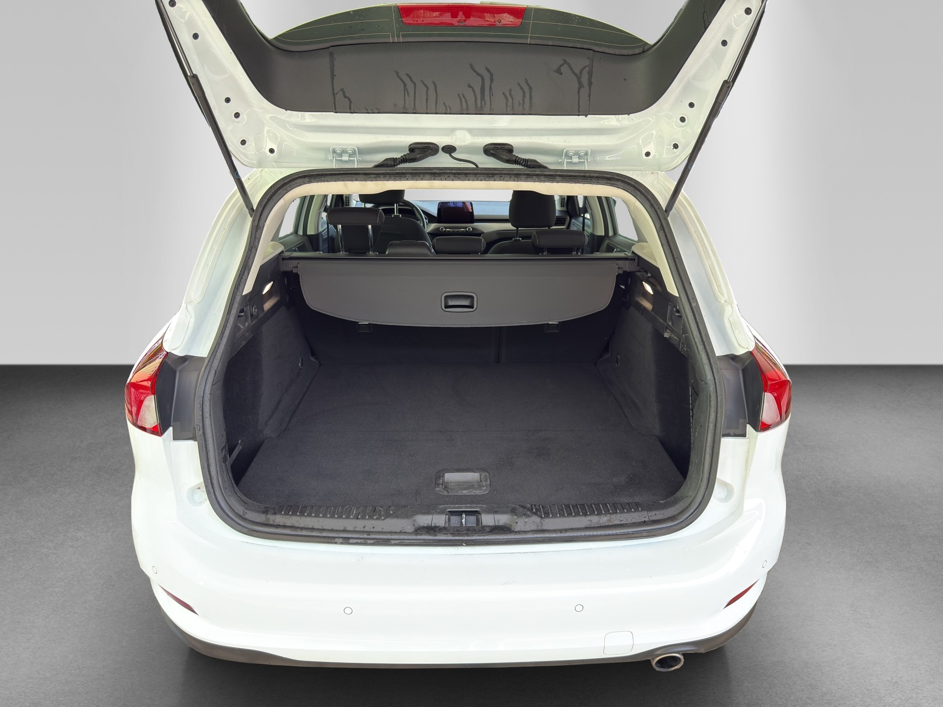 FORD Focus 1.5 TDCi Cool Connect Automatic-image-15