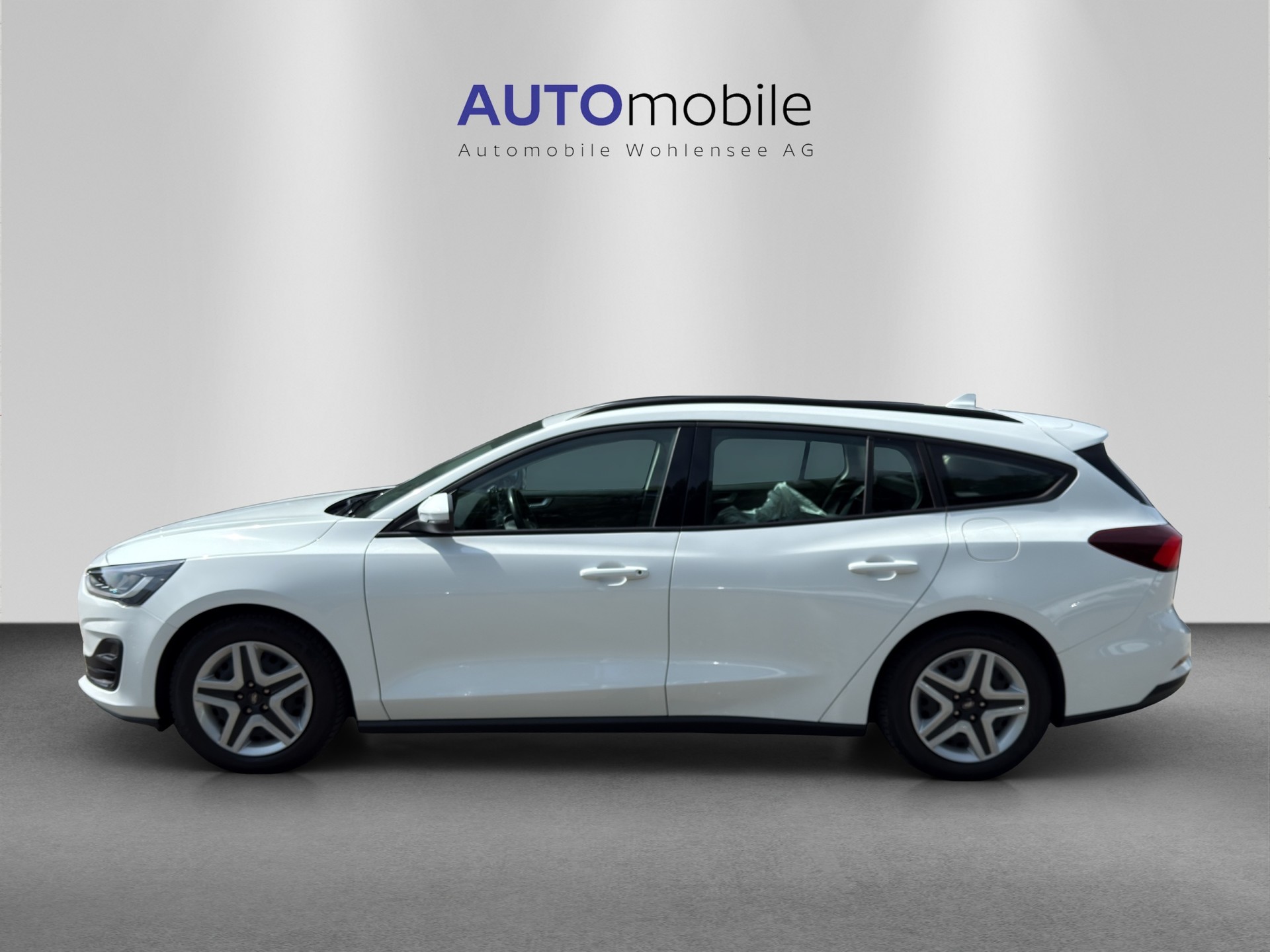 FORD Focus 1.5 TDCi Cool Connect Automatic-image-0