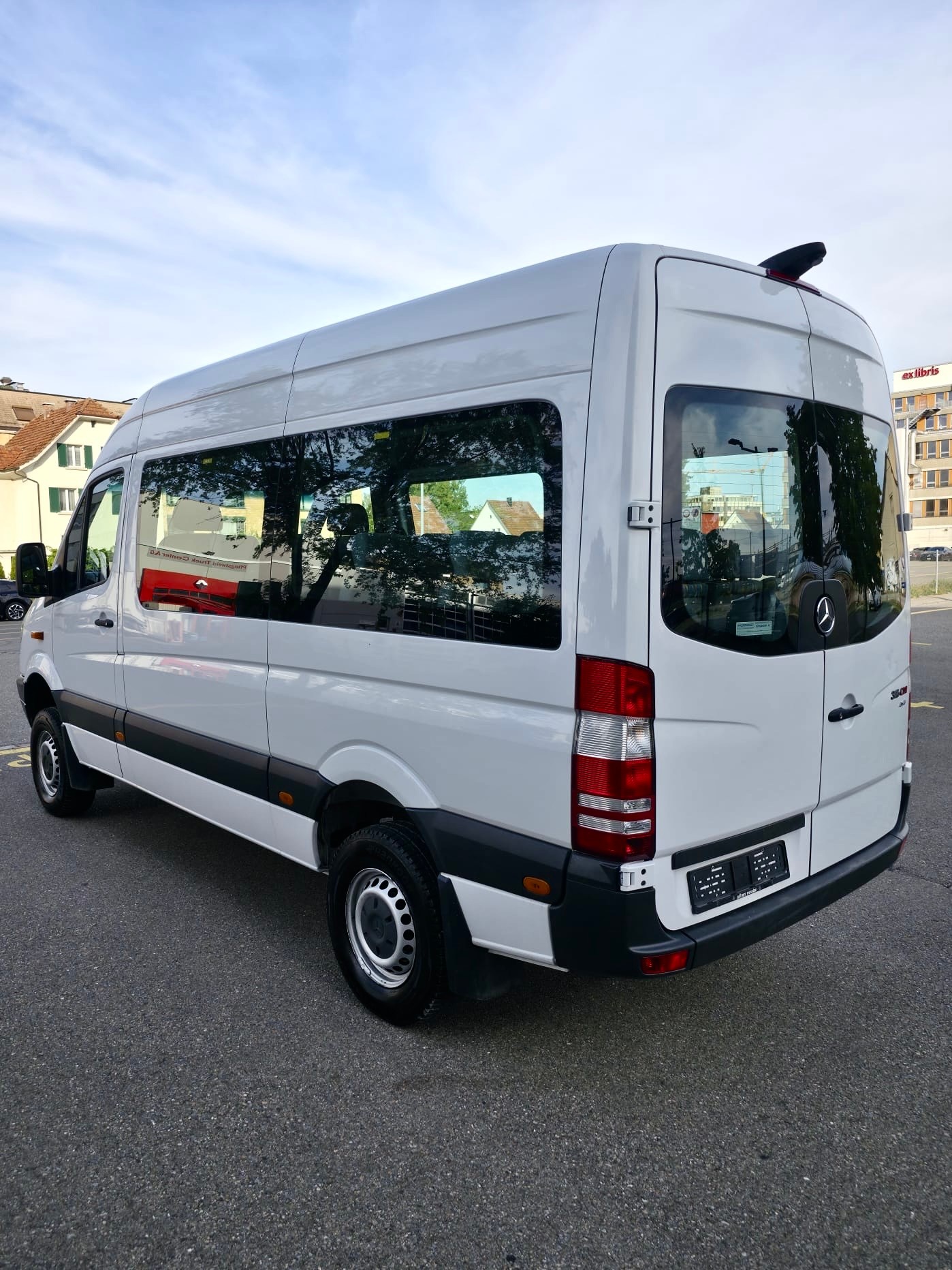 MERCEDES-BENZ Sprinter Schulbus 316 CDI Standard 4x4-image-4
