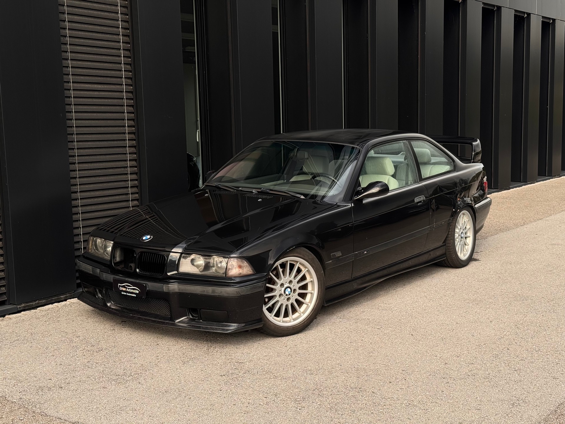 BMW 328i Coupé