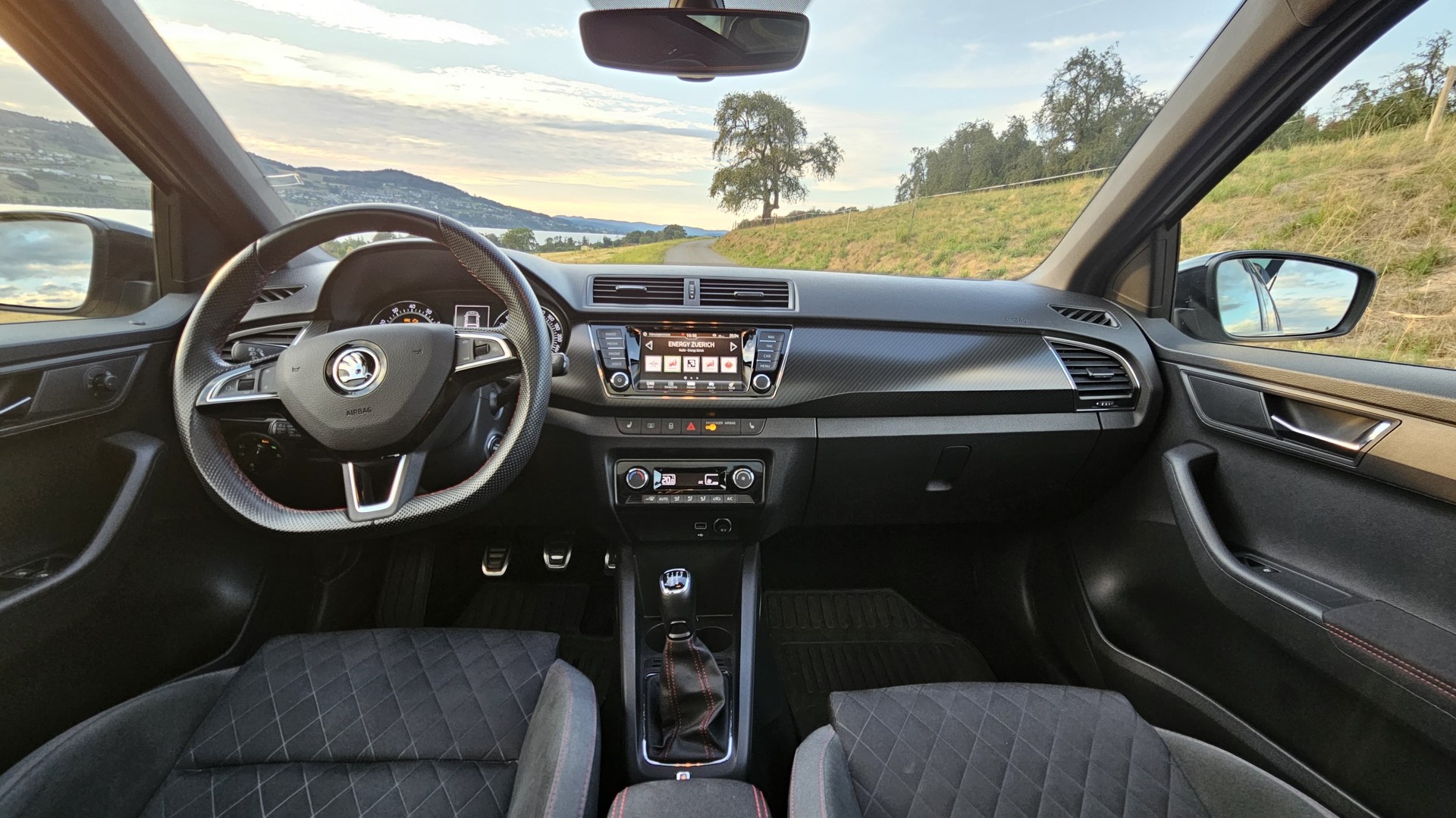 SKODA 1.0 TSI Monte Carlo-image-4