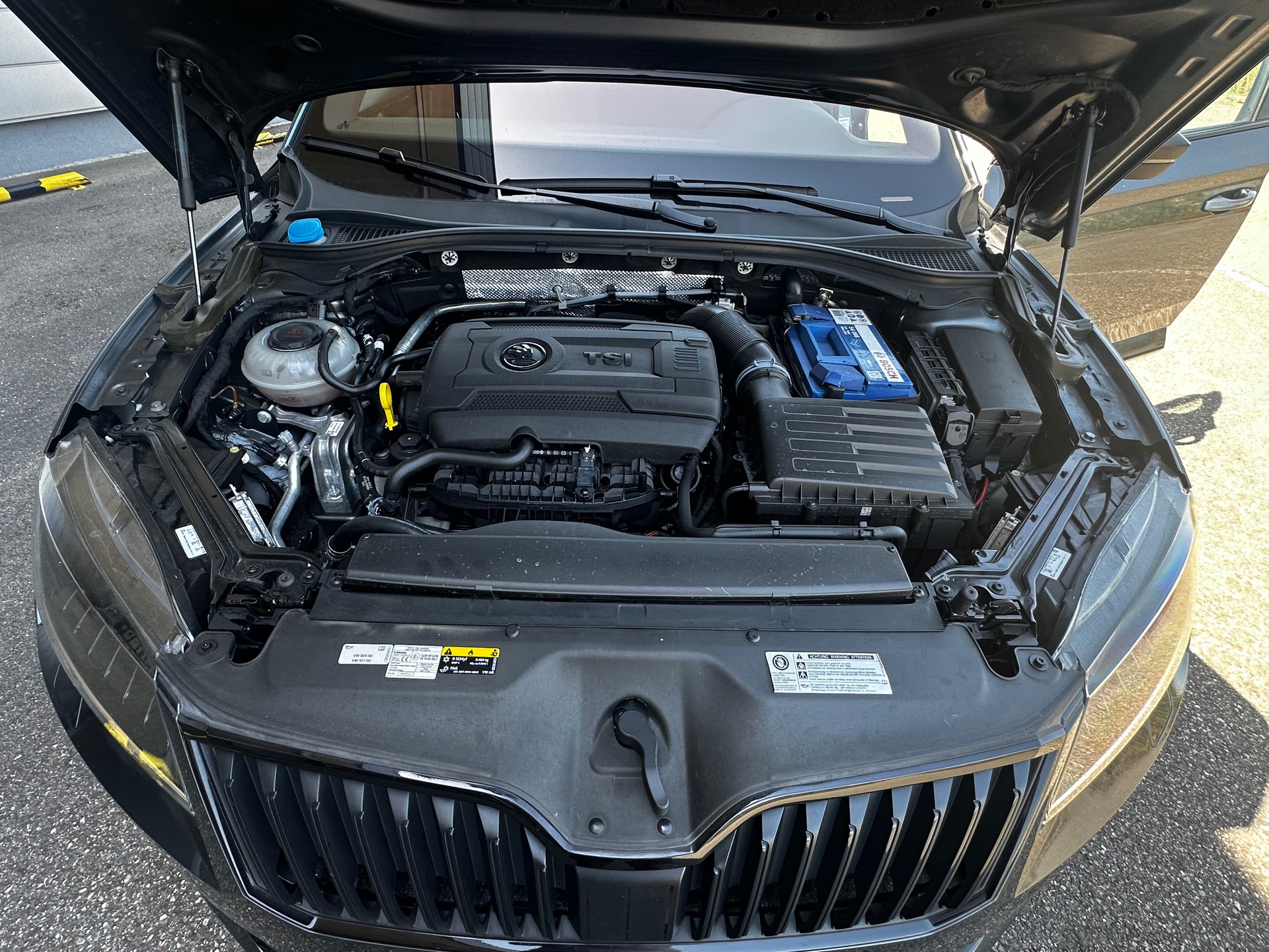 SKODA 2.0 TSI 280 SportLine+ 4x4 DSG-image-5