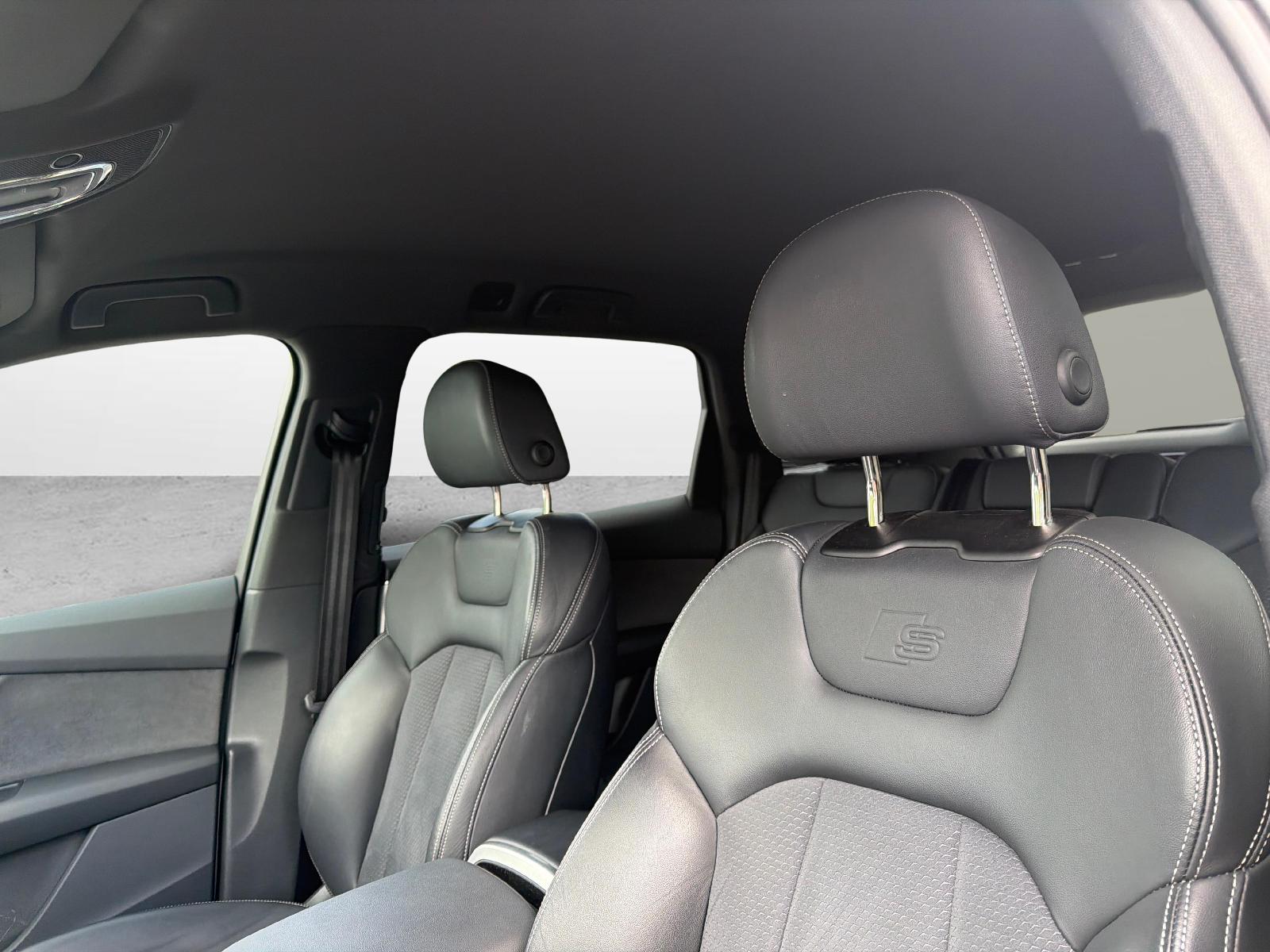 AUDI Q7 3.0 50 TDI S Line quattro T-Tronic-image-2
