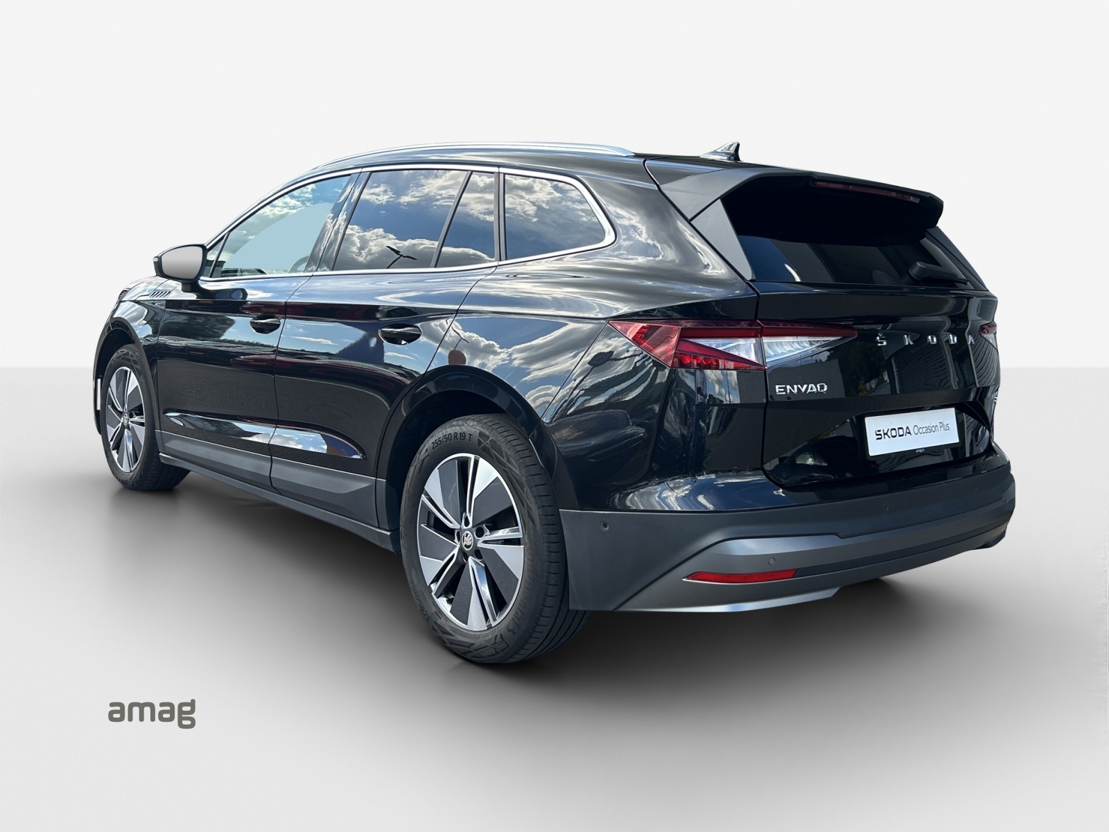 SKODA Enyaq iV 80-image-2