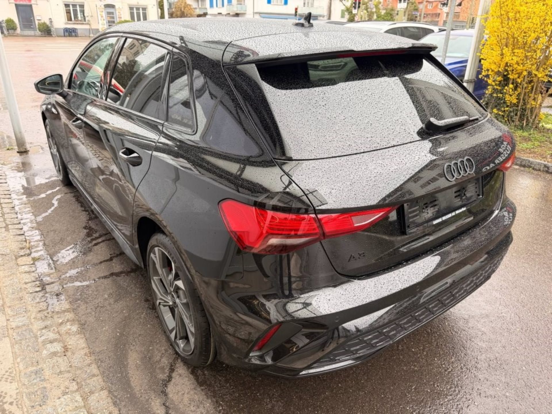 AUDI A3 SPORTBACK 45 TFSI e S LINE *** 140 KM ELETKTRISCHE REICHWEITE & PANORAMAGLASDACH ***-image-5