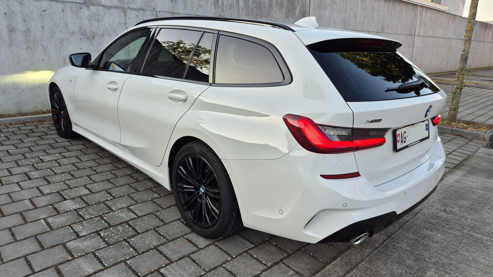 BMW 320d xDrive SAG-image-2