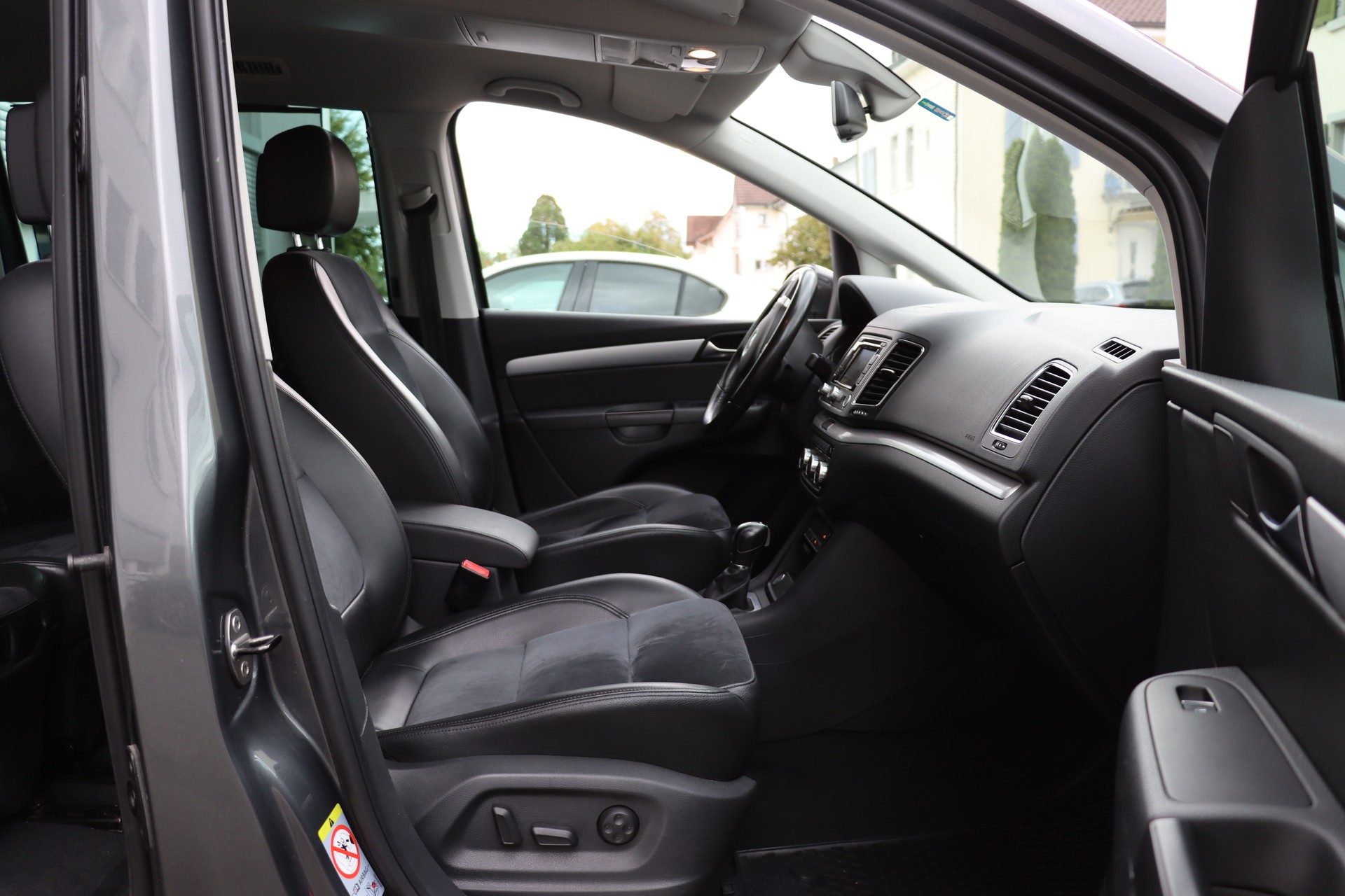 VW Sharan 2.0 TDI BlueMotion Technology Highline DSG-image-7