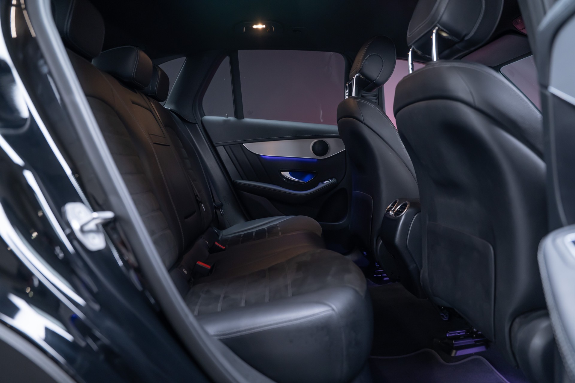 MERCEDES-BENZ GLC 220 d AMG Line 4m / CH-Fahrzeug / Rückfahrkamera / el.Sitze-image-18