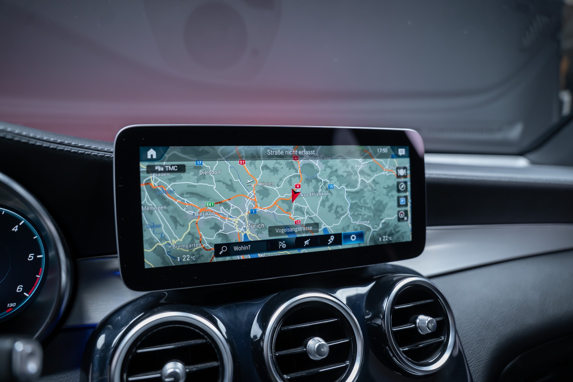 MERCEDES-BENZ GLC 220 d AMG Line 4m / CH-Fahrzeug / Rückfahrkamera / el.Sitze-image-28