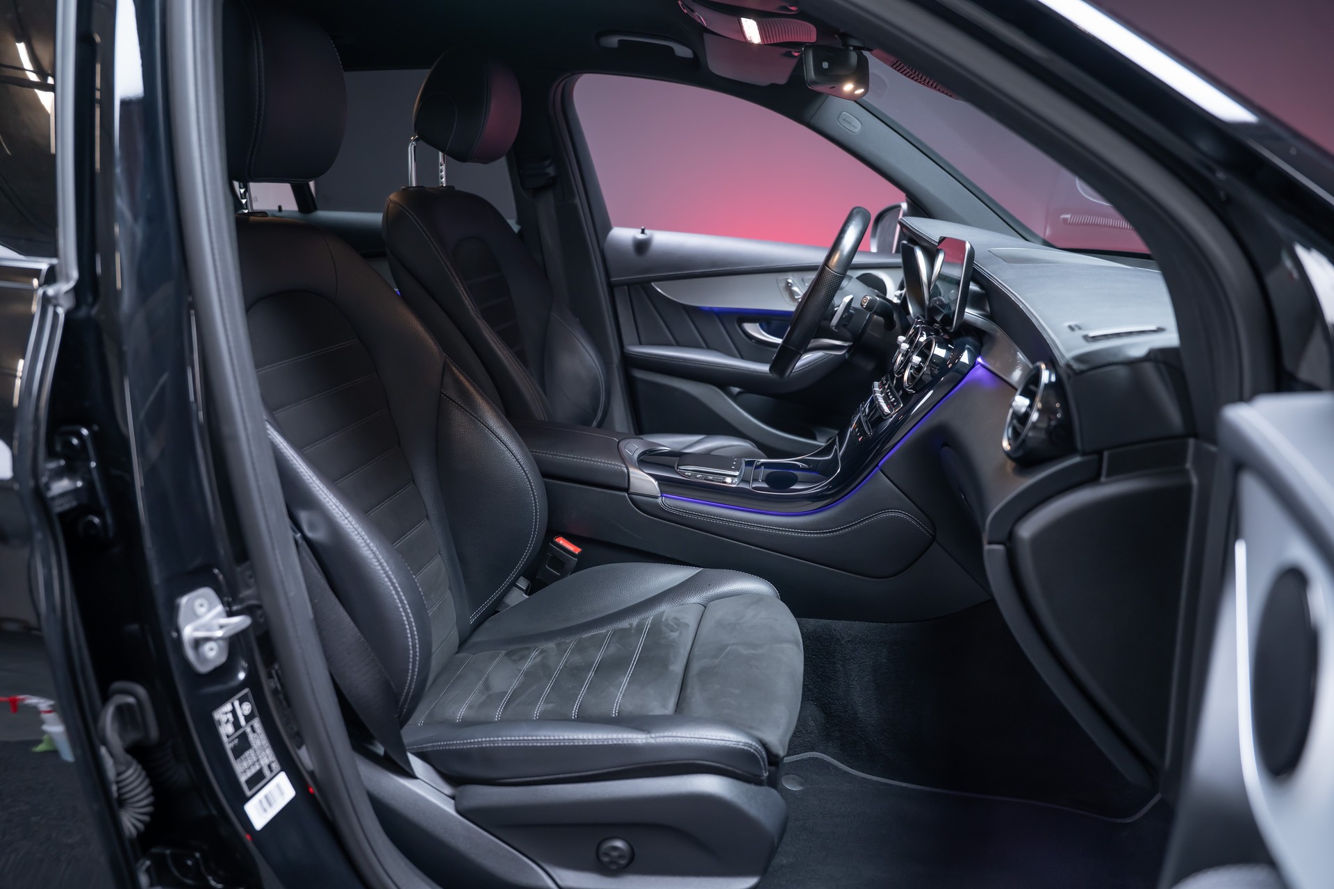MERCEDES-BENZ GLC 220 d AMG Line 4m / CH-Fahrzeug / Rückfahrkamera / el.Sitze-image-20