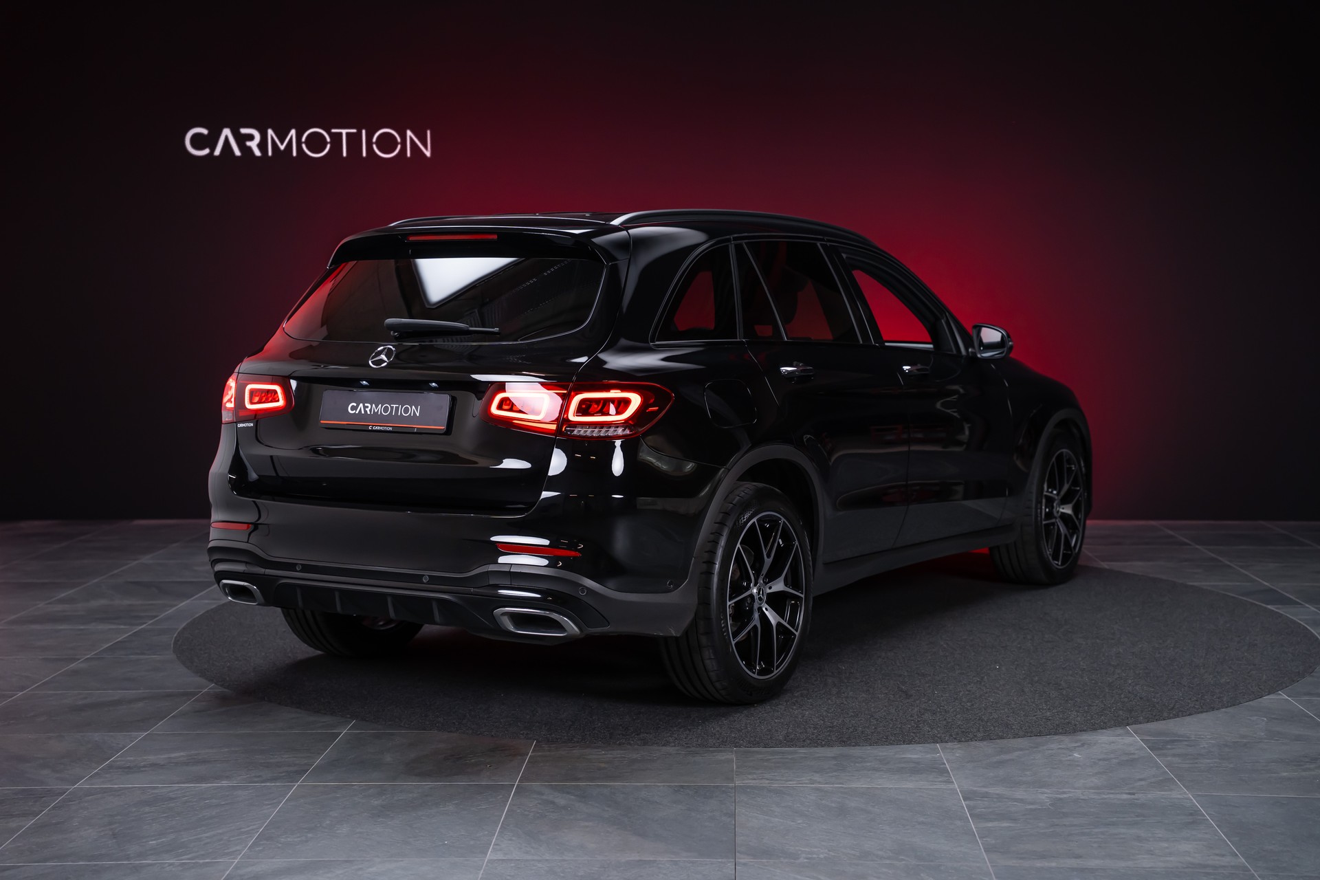 MERCEDES-BENZ GLC 220 d AMG Line 4m / CH-Fahrzeug / Rückfahrkamera / el.Sitze-image-4