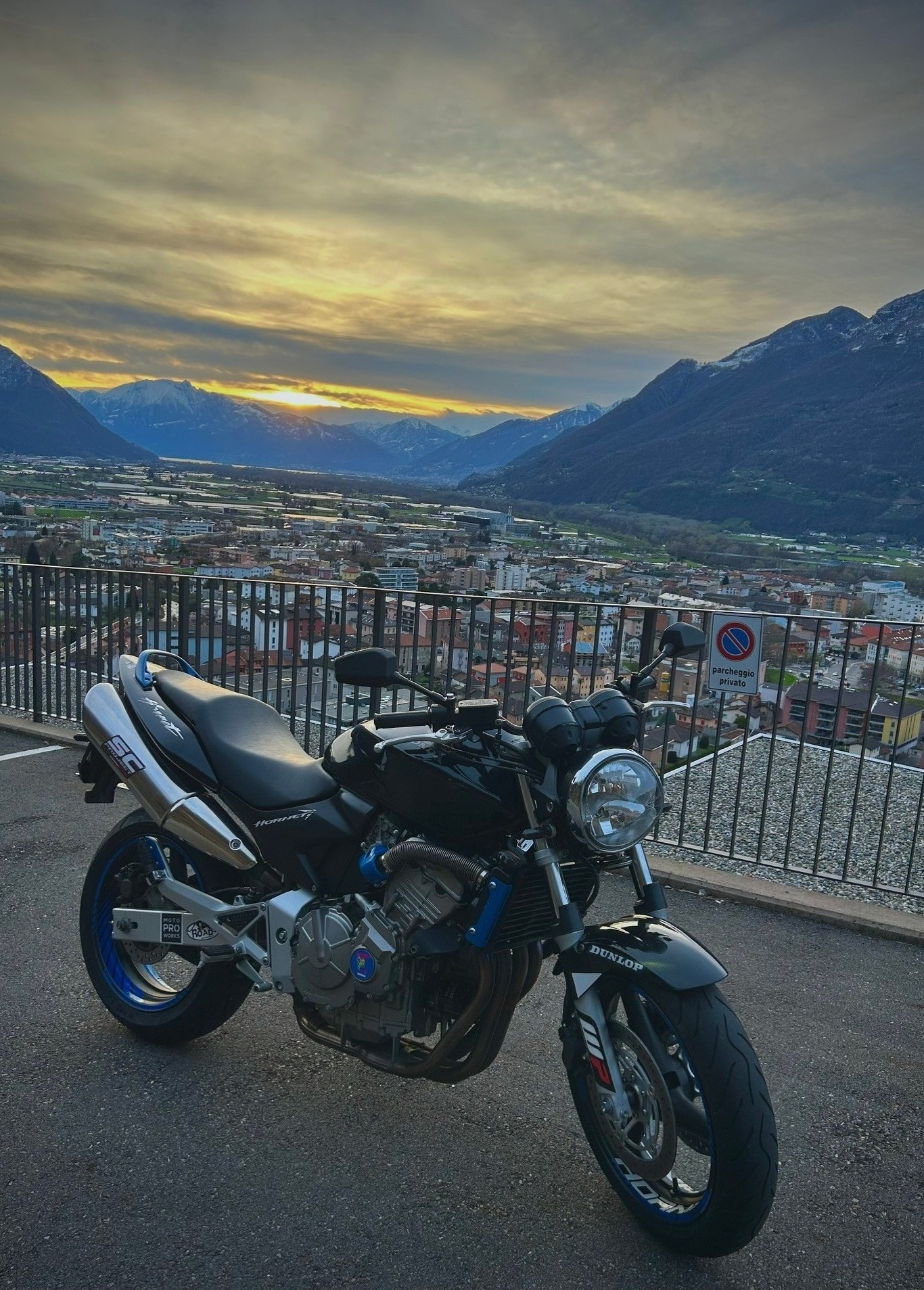 HONDA CB Hornet 600-image-1