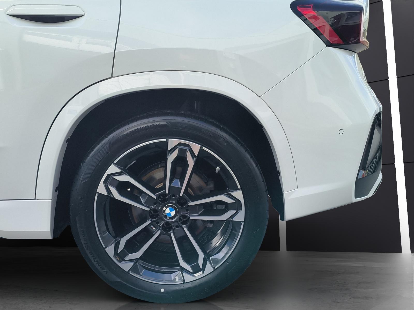 BMW X1 U11 23i xDrive paddles-image-9