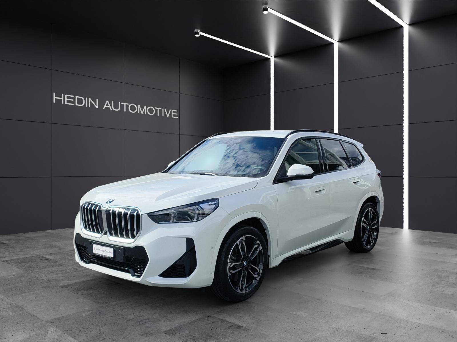 BMW X1 U11 23i xDrive paddles-image-0