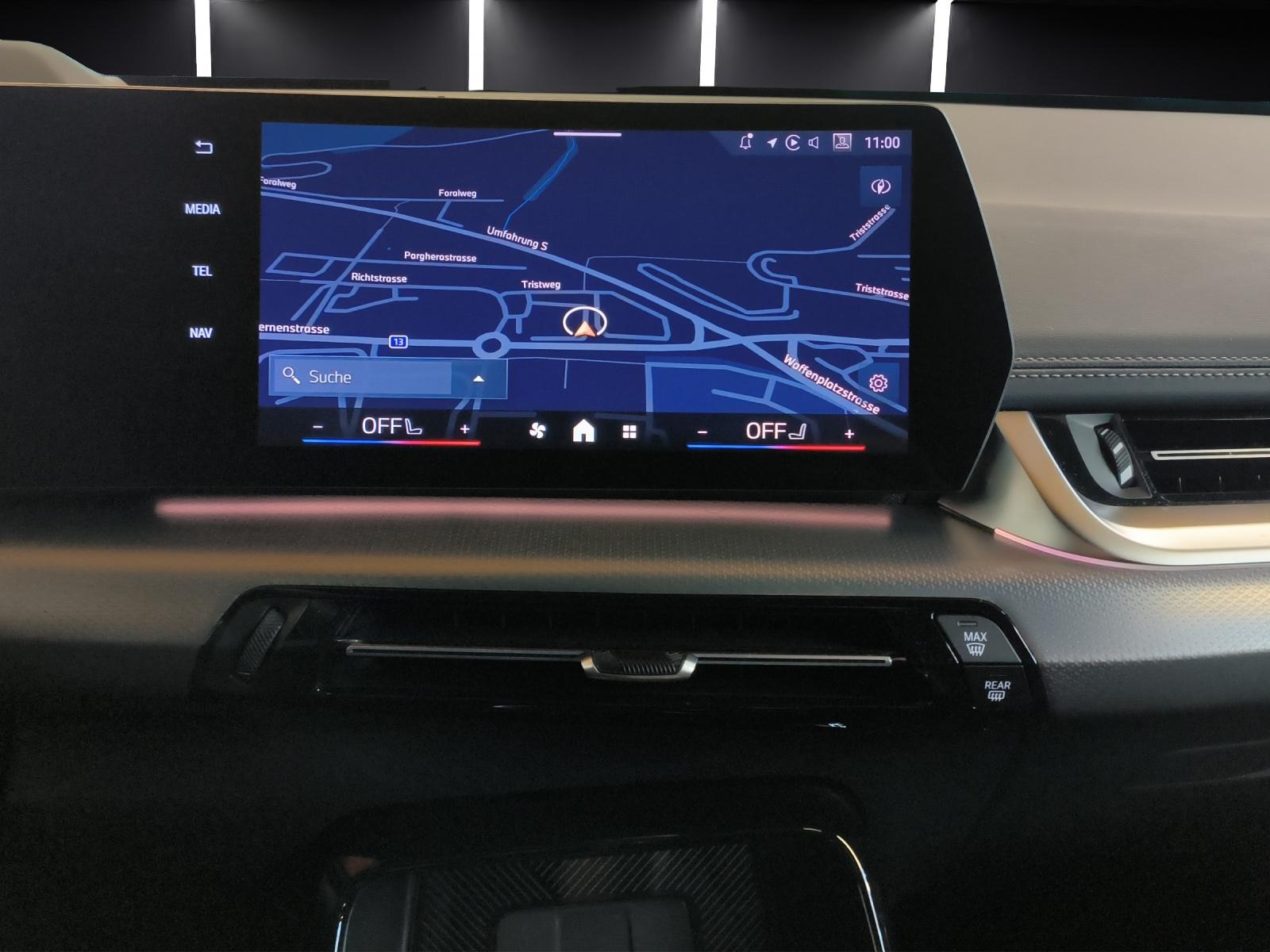 BMW X1 U11 23i xDrive paddles-image-17