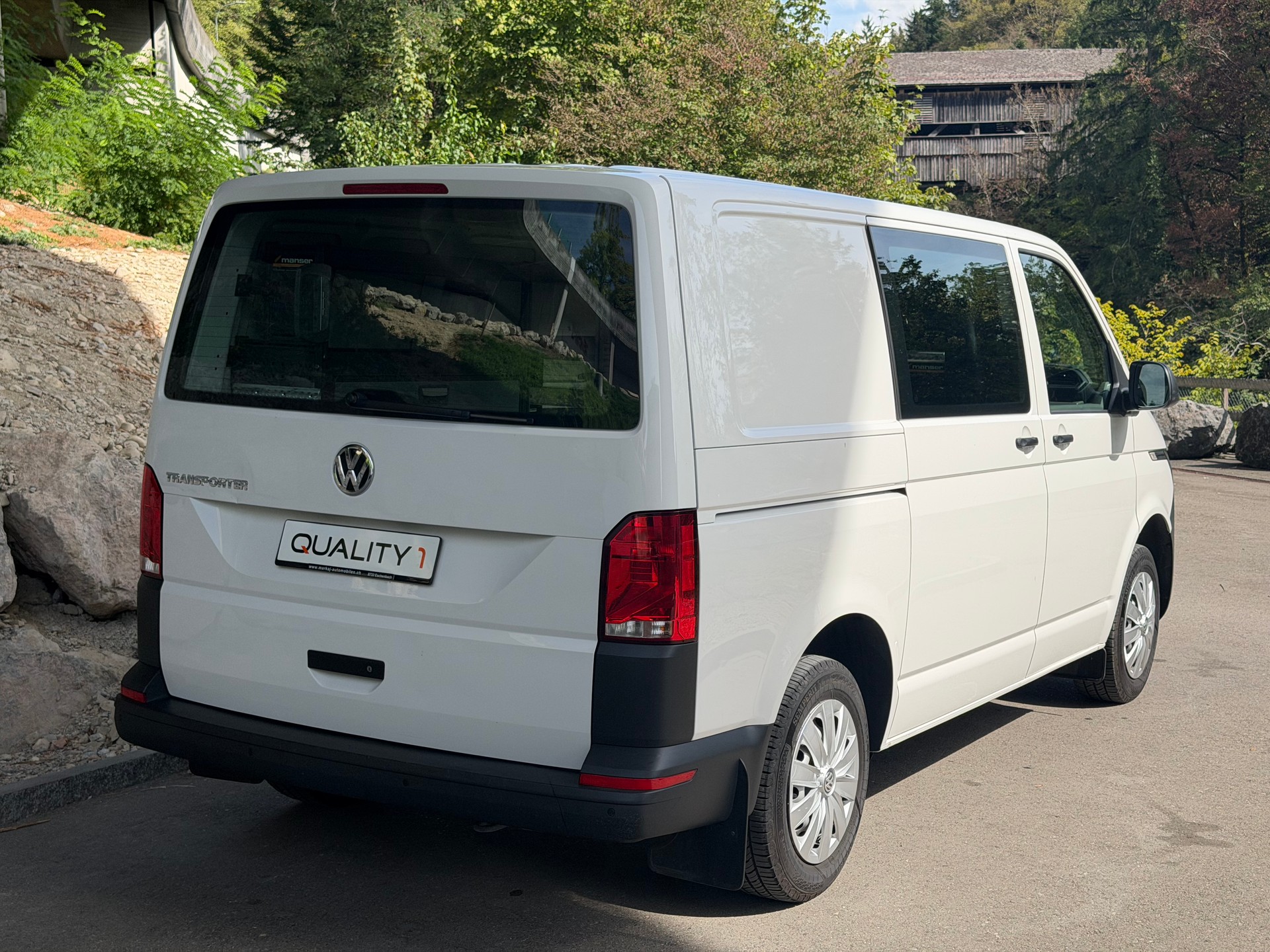VW T6.1 2.0 TDI Entry-image-3