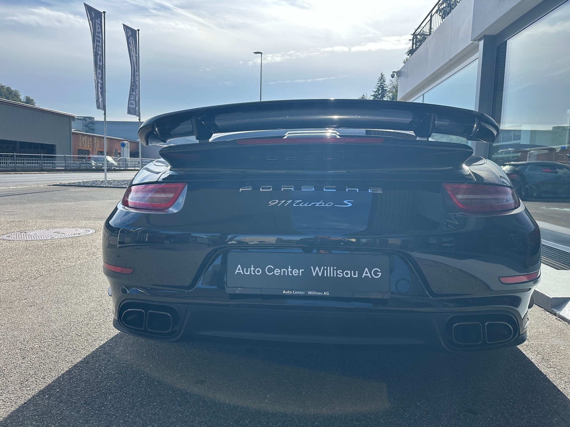 PORSCHE 911 Turbo S Cabrio PDK-image-11