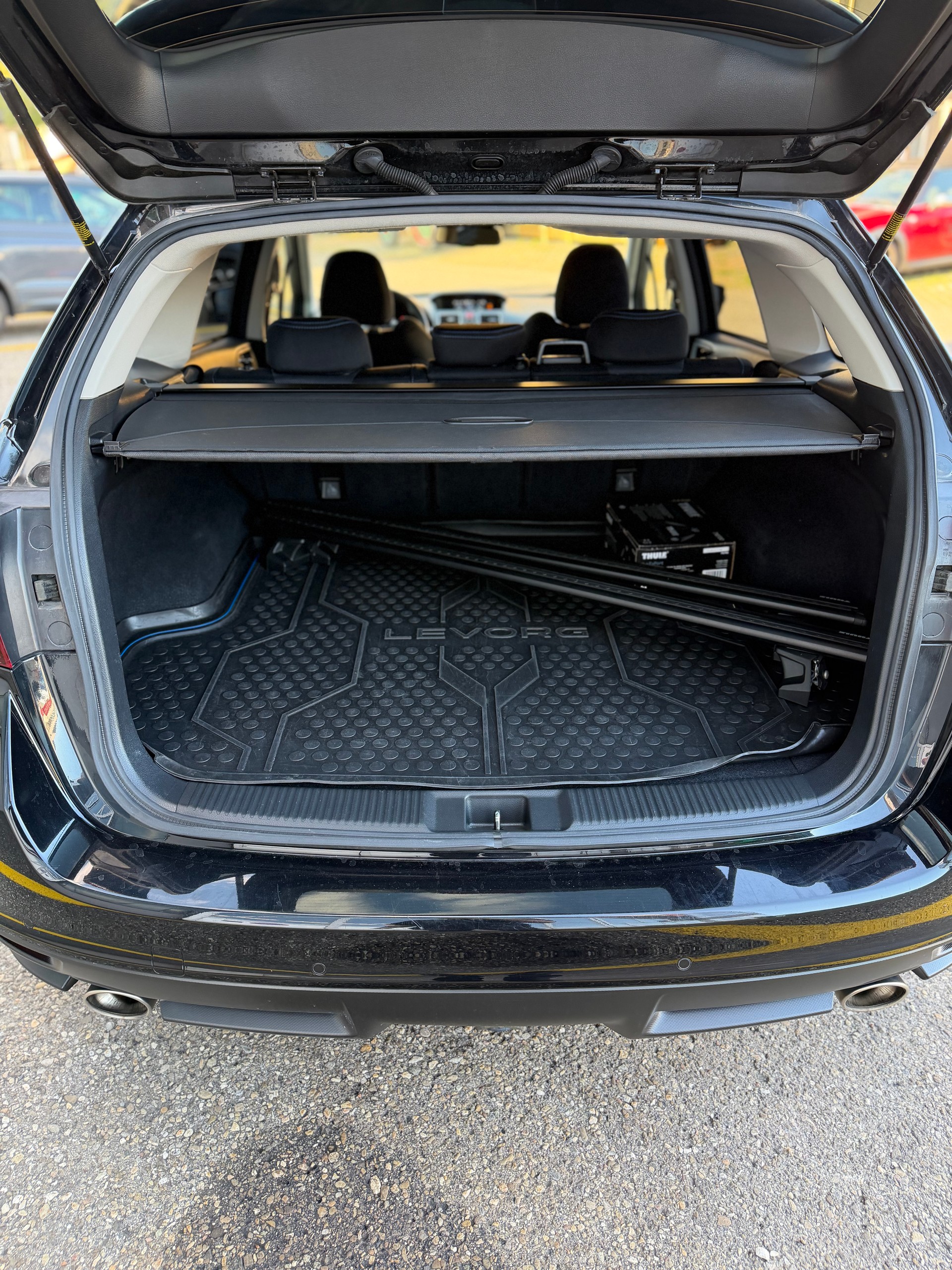 SUBARU Levorg 2.0i Swiss Plus AWD Lineartronic-image-13