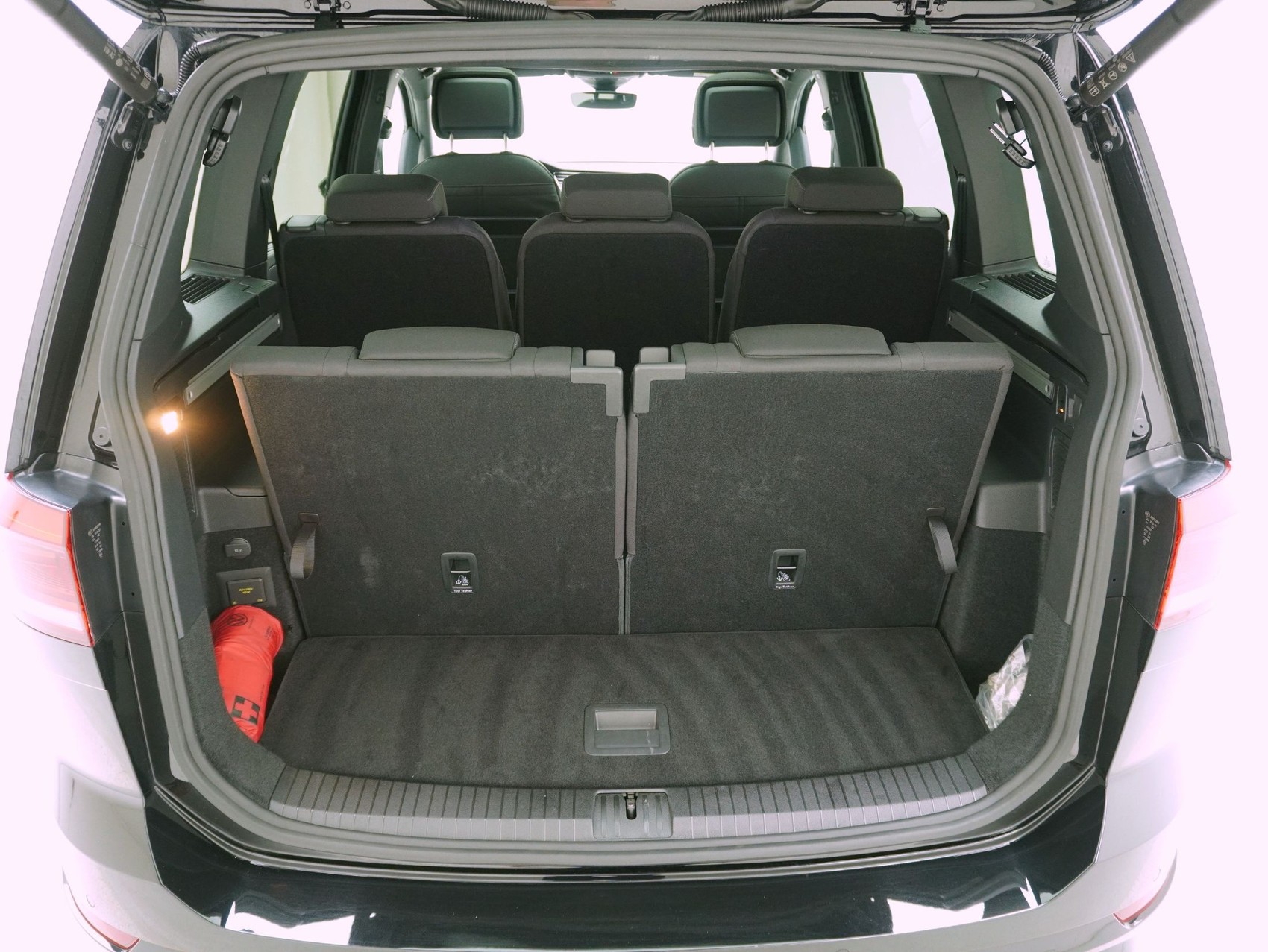 VW Touran 1.5 TSI DSG R-Line Black Style **VW Werksgarantie bis 12/2030**-image-15
