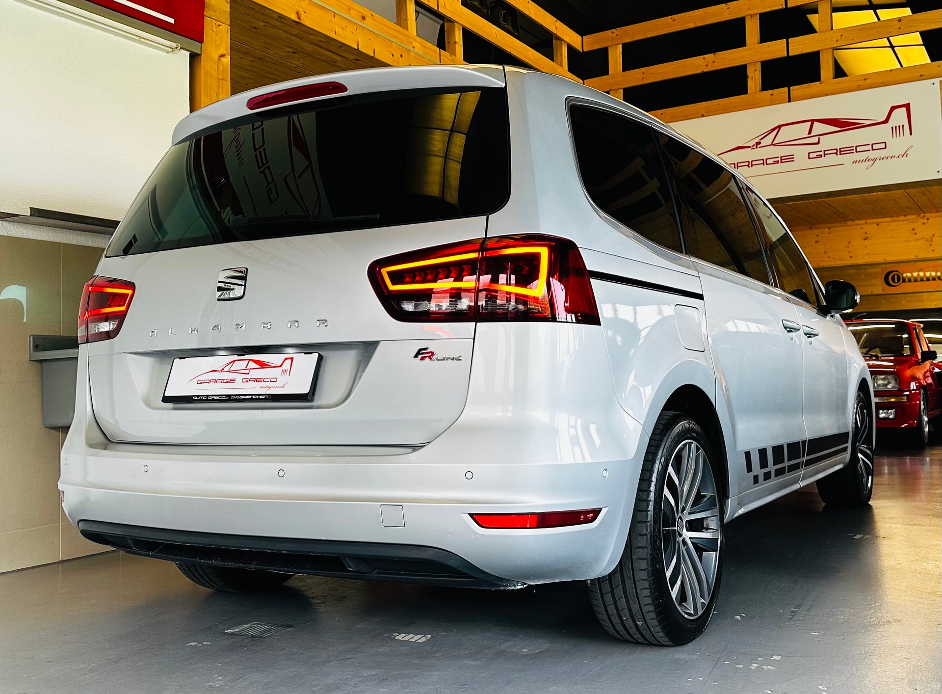 SEAT Alhambra 2.0 TDI FR Line DSG-image-5