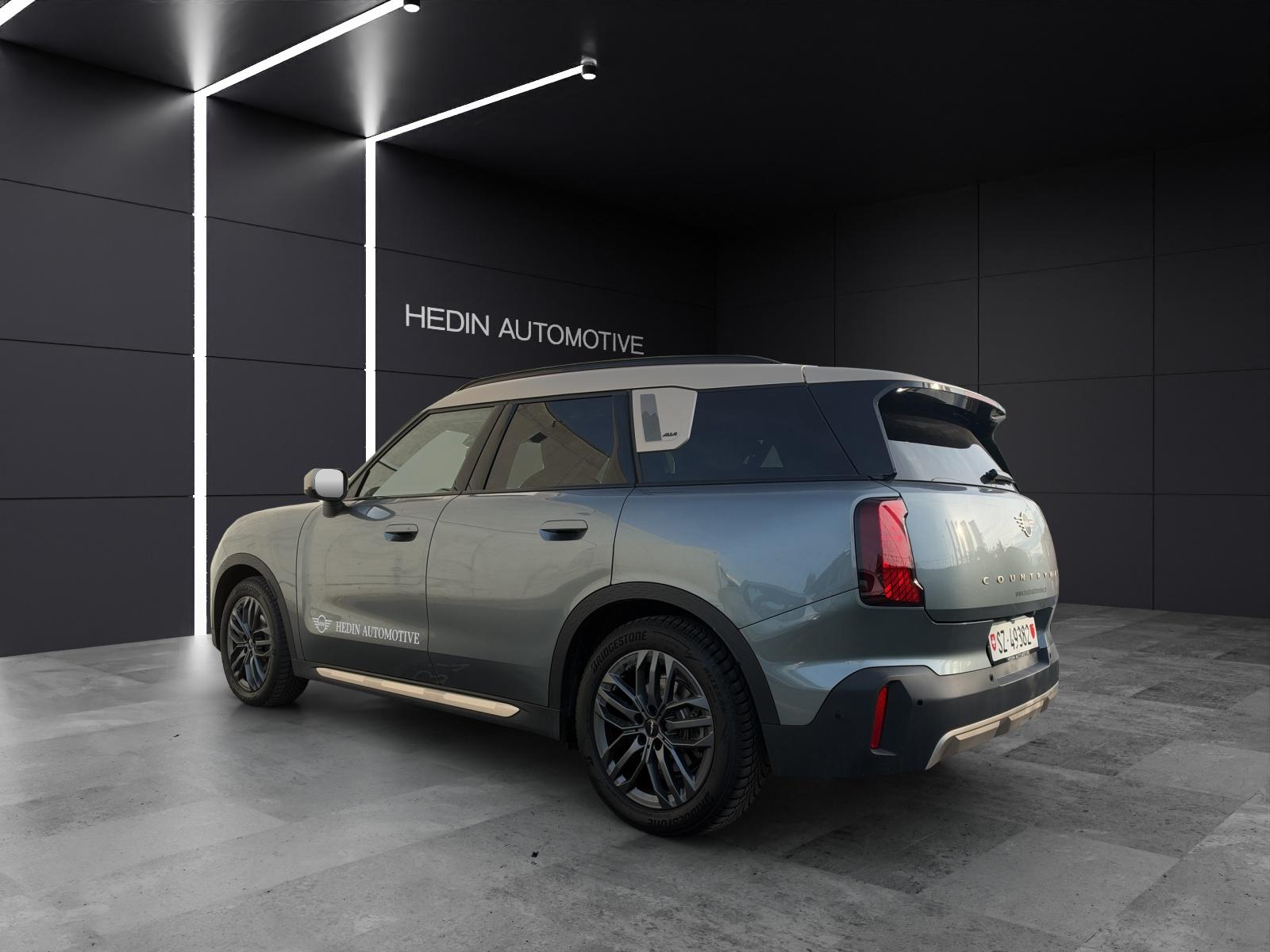 MINI Countryman U25 SE ALL4-image-3