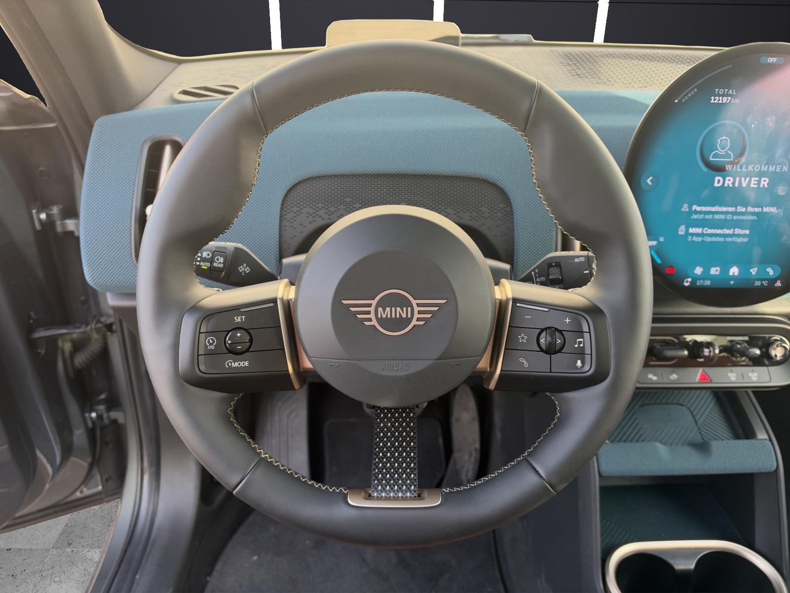 MINI Countryman U25 SE ALL4-image-11