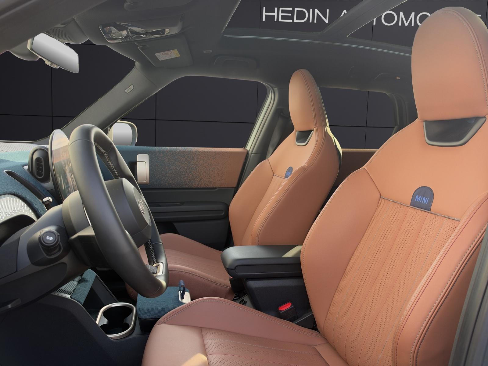 MINI Countryman U25 SE ALL4-image-9