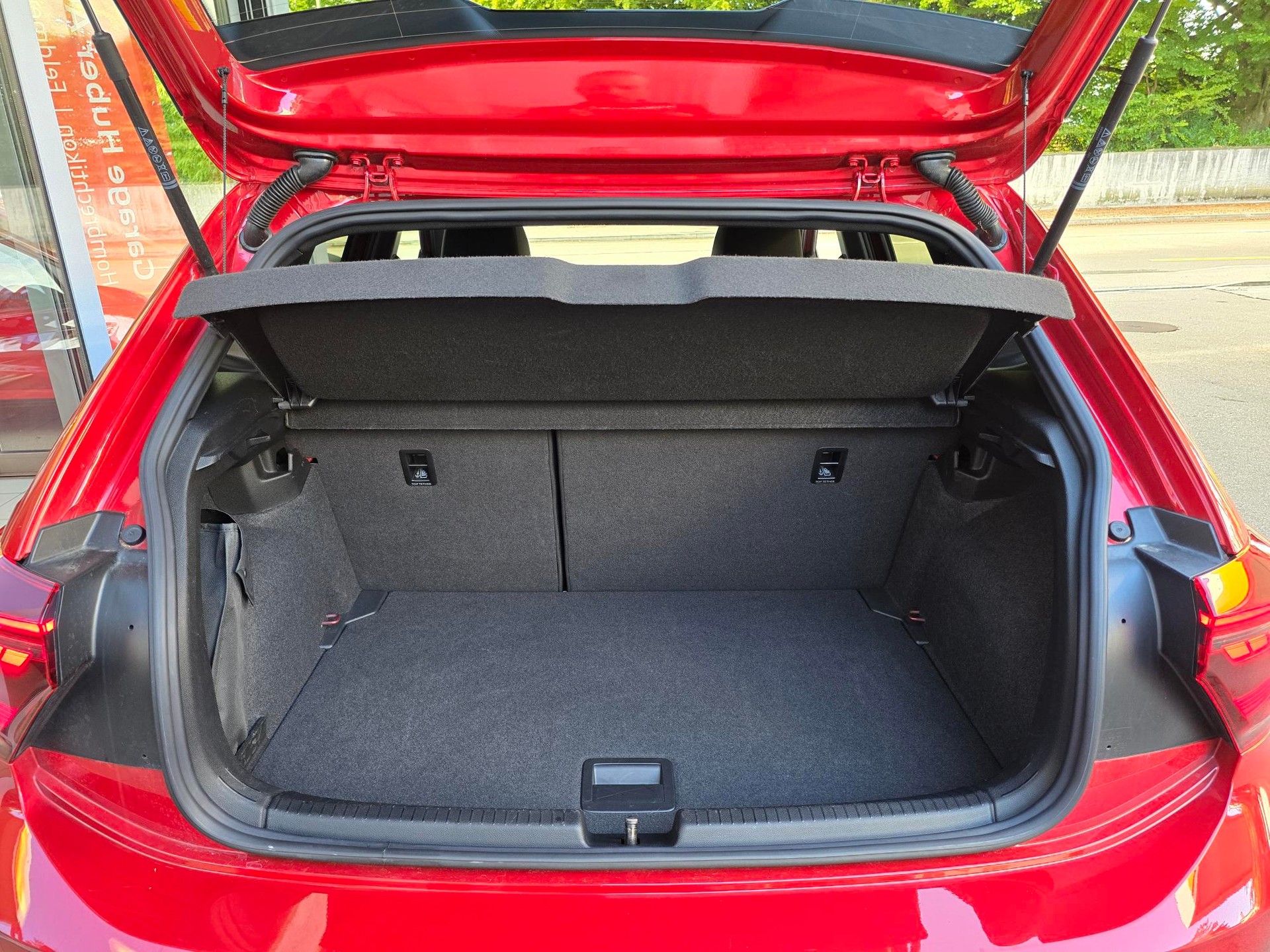 VW Polo 1.0 TSI R-Line DSG-image-9