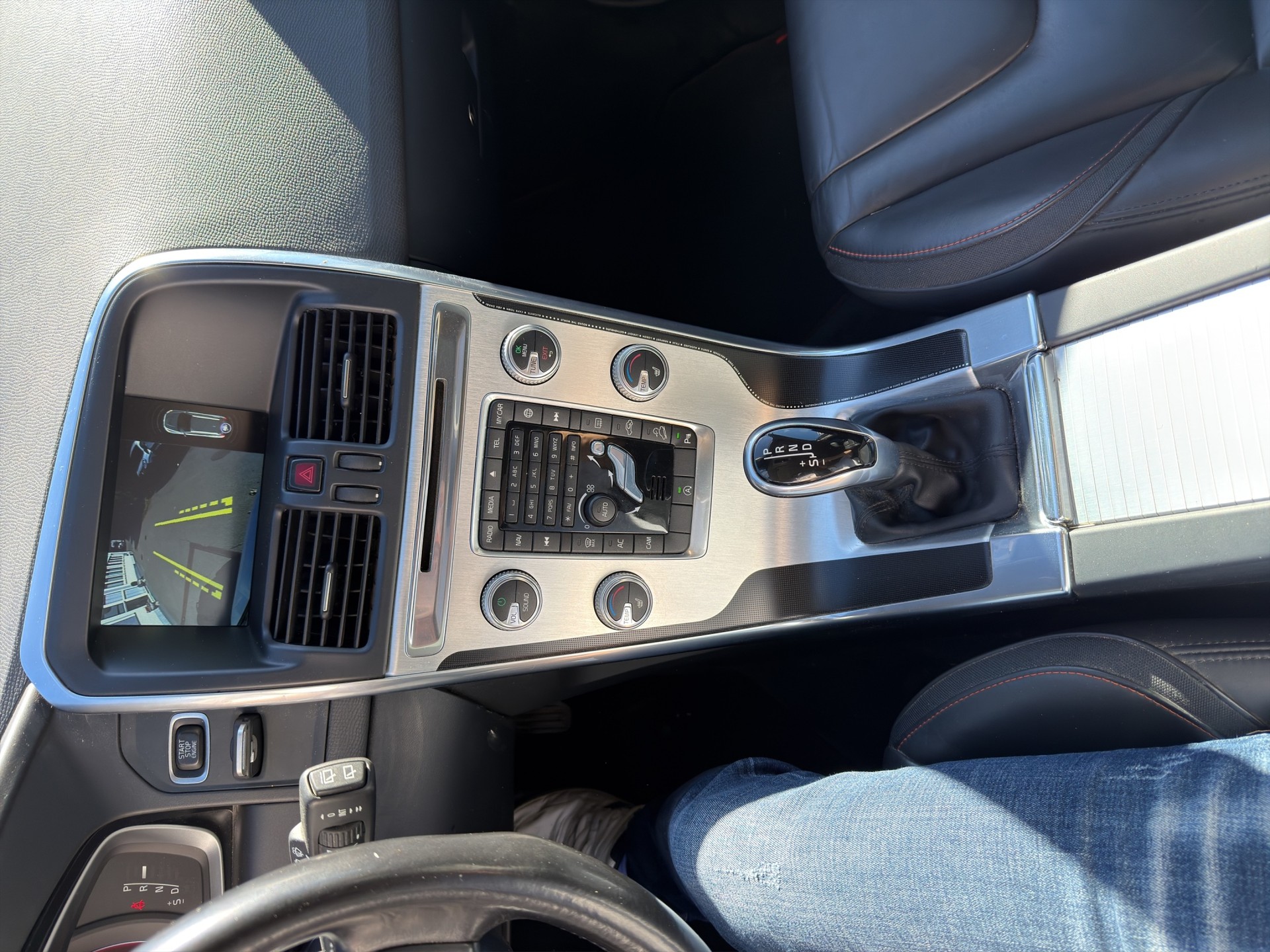 VOLVO XC60 T5 AWD OceanRace Geartronic-image-9