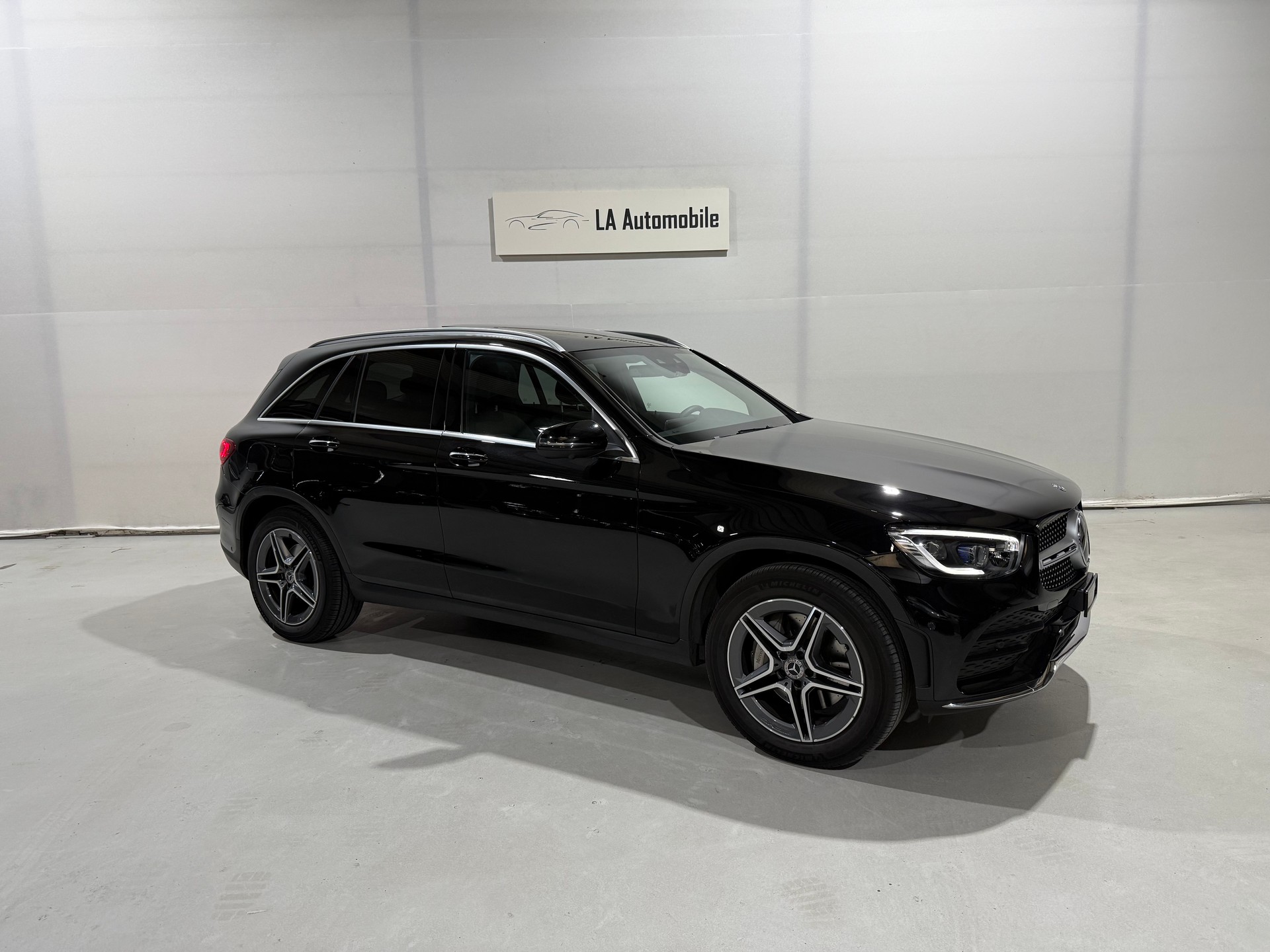MERCEDES-BENZ GLC 220 d AMG Line 4Matic 9G-Tronic CH-Fahrzeug-image-5