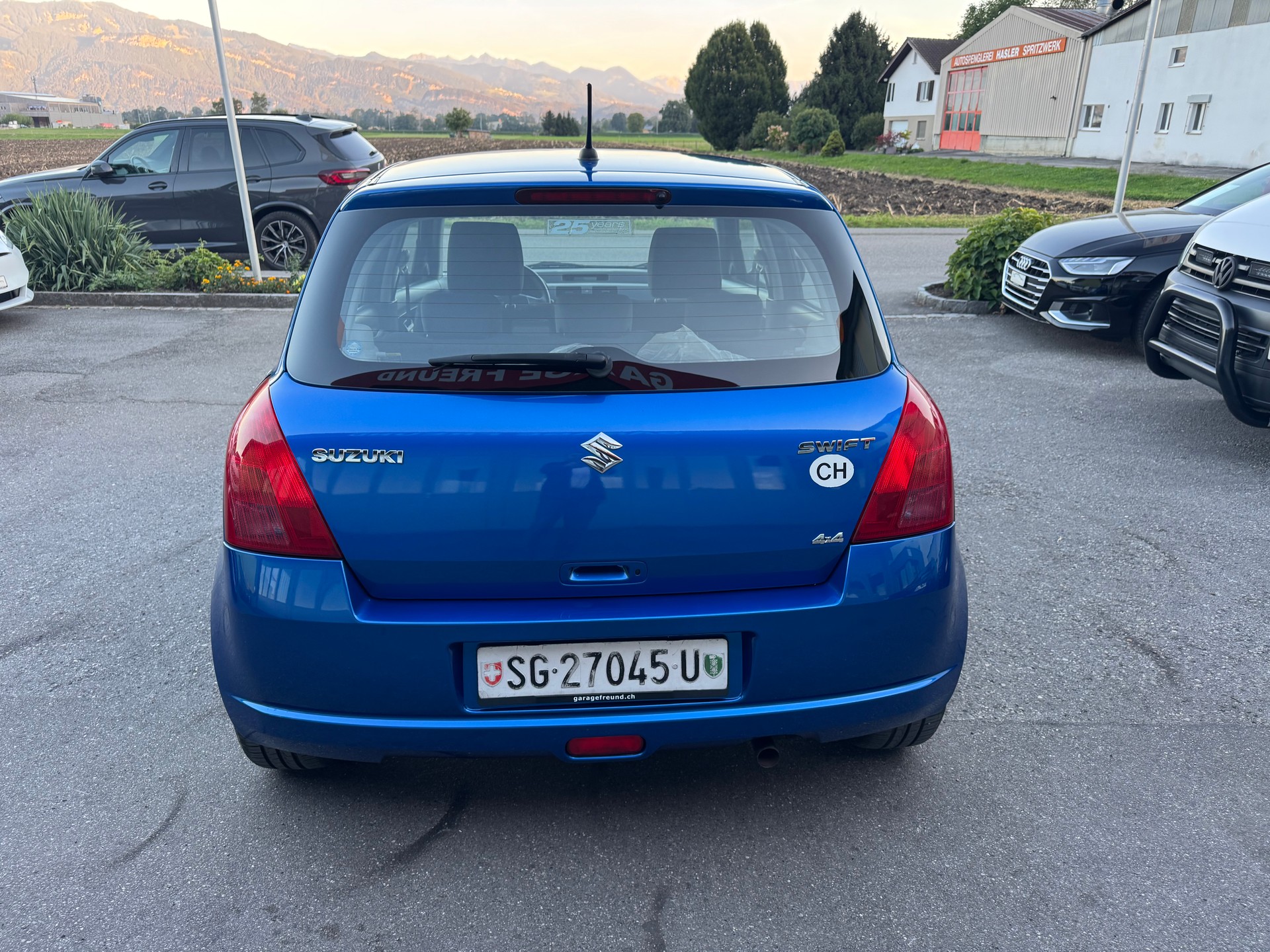 SUZUKI Swift 1.3i 16V GL Top 4x4-image-5