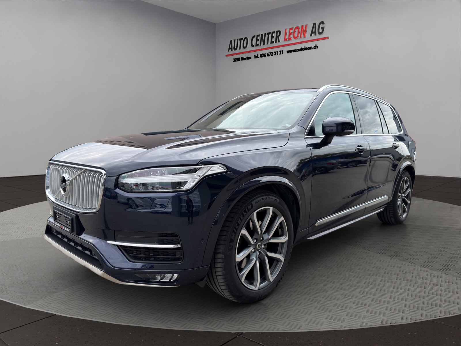 VOLVO XC90 D5 AWD Inscription Geartronic-showroom-element-1