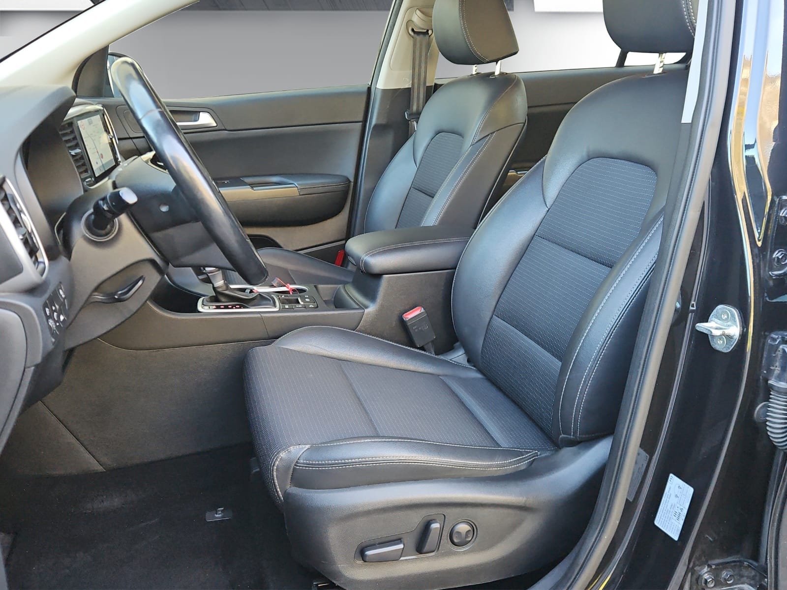 KIA Kia Sportage 4x4-image-11