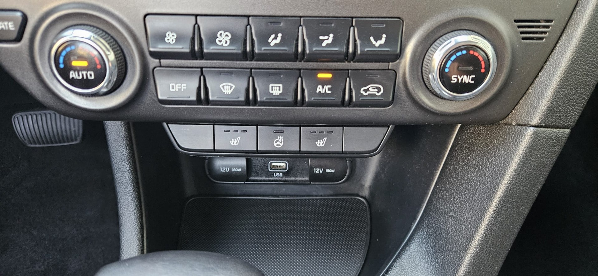 KIA Kia Sportage 4x4-image-10