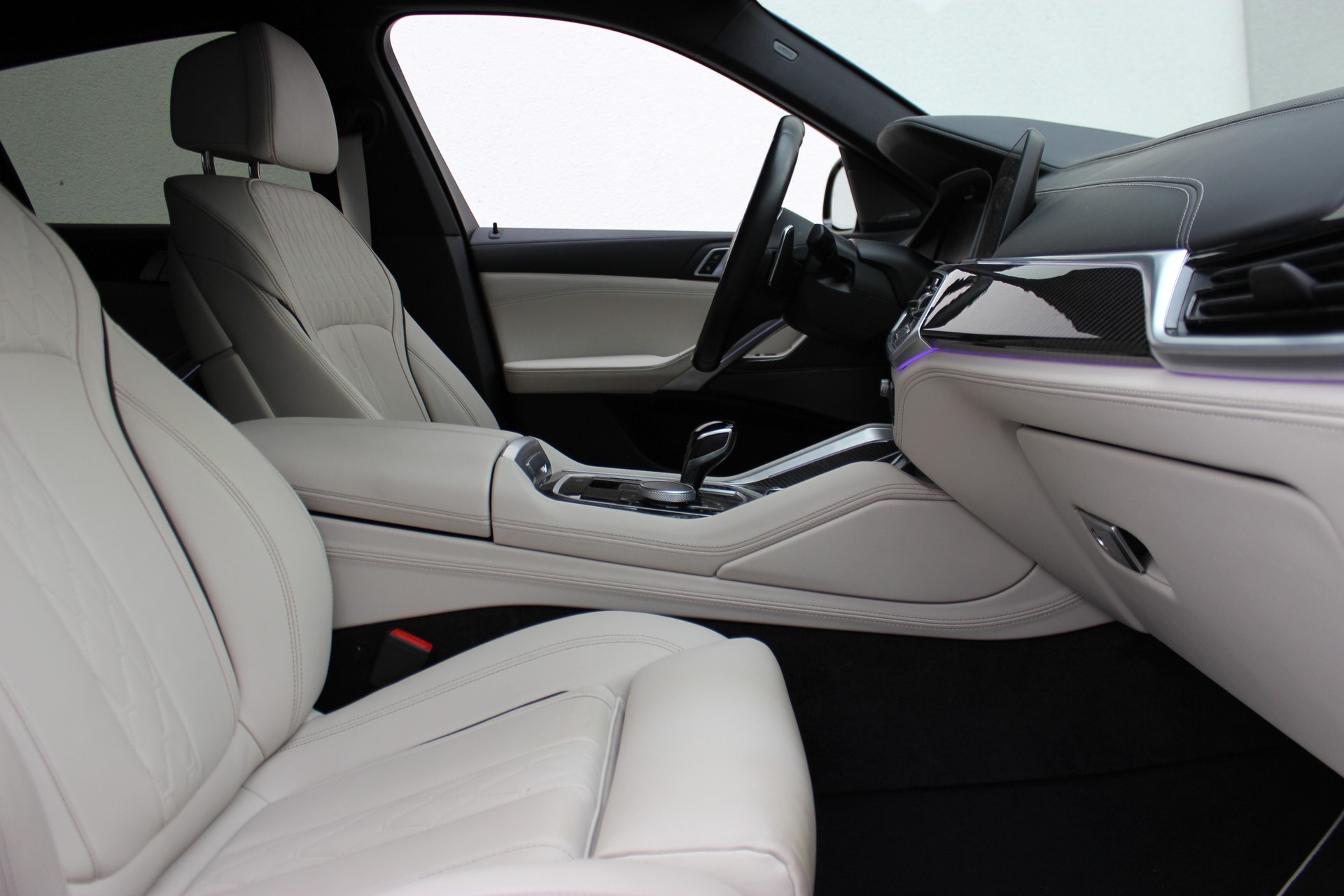 BMW X6 M50i INDIVIDUAL *SAN MARINO BLAU* 🎉1.88%-LEASINGAKTION🎉-image-3
