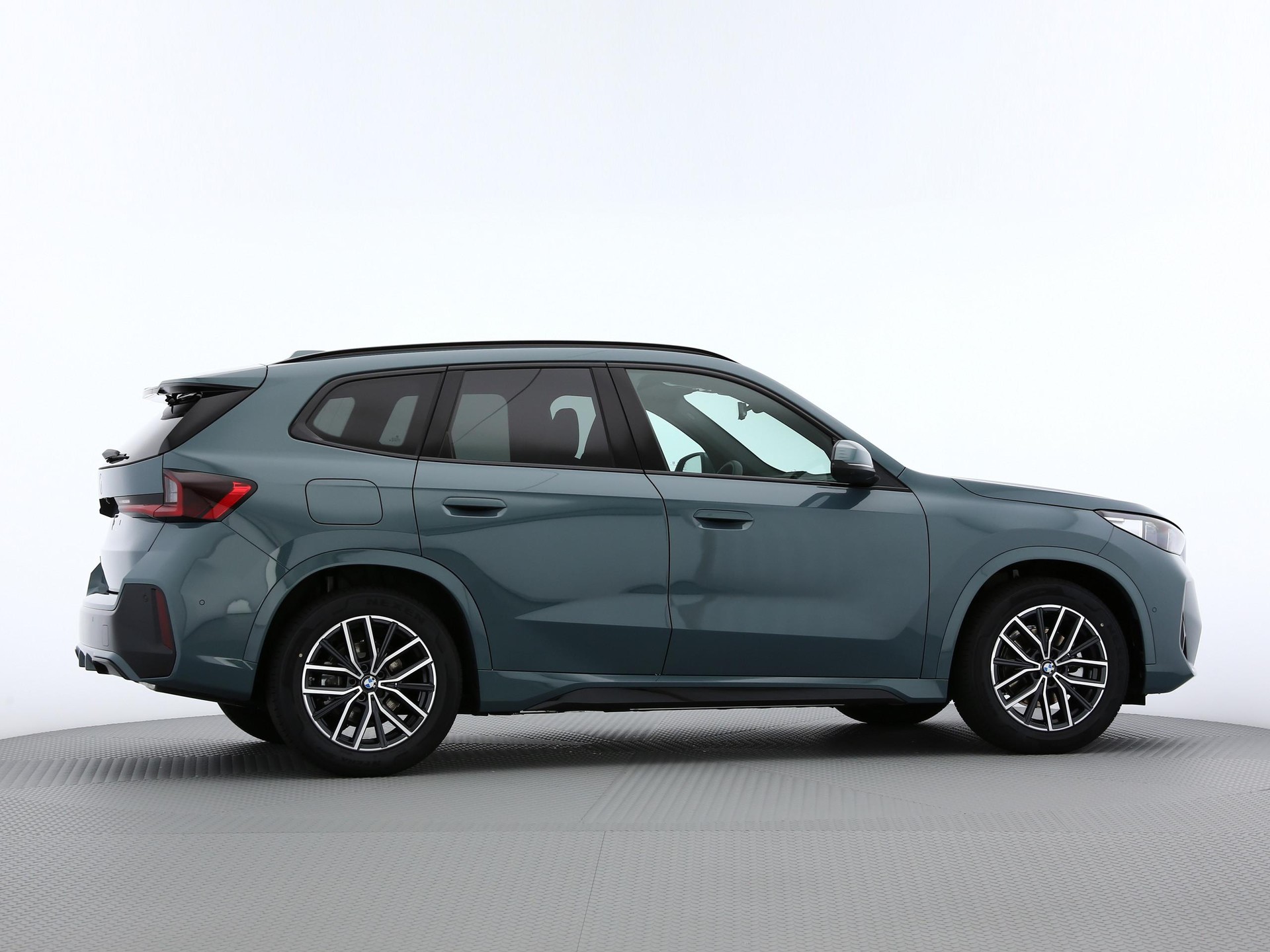 BMW iX1 U11 20 eDrive-image-19