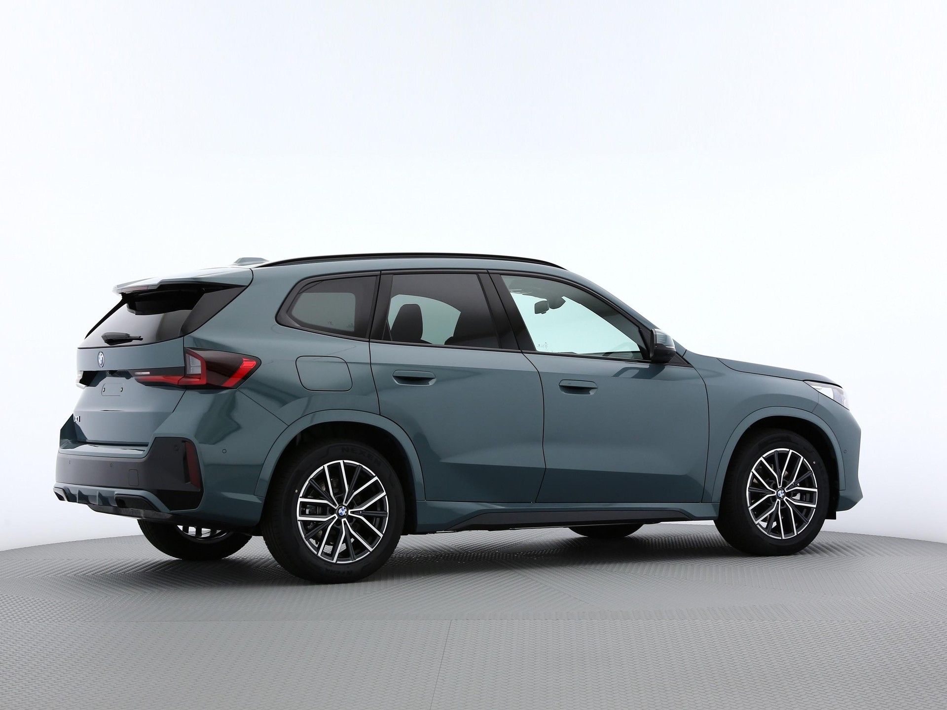 BMW iX1 U11 20 eDrive-image-18