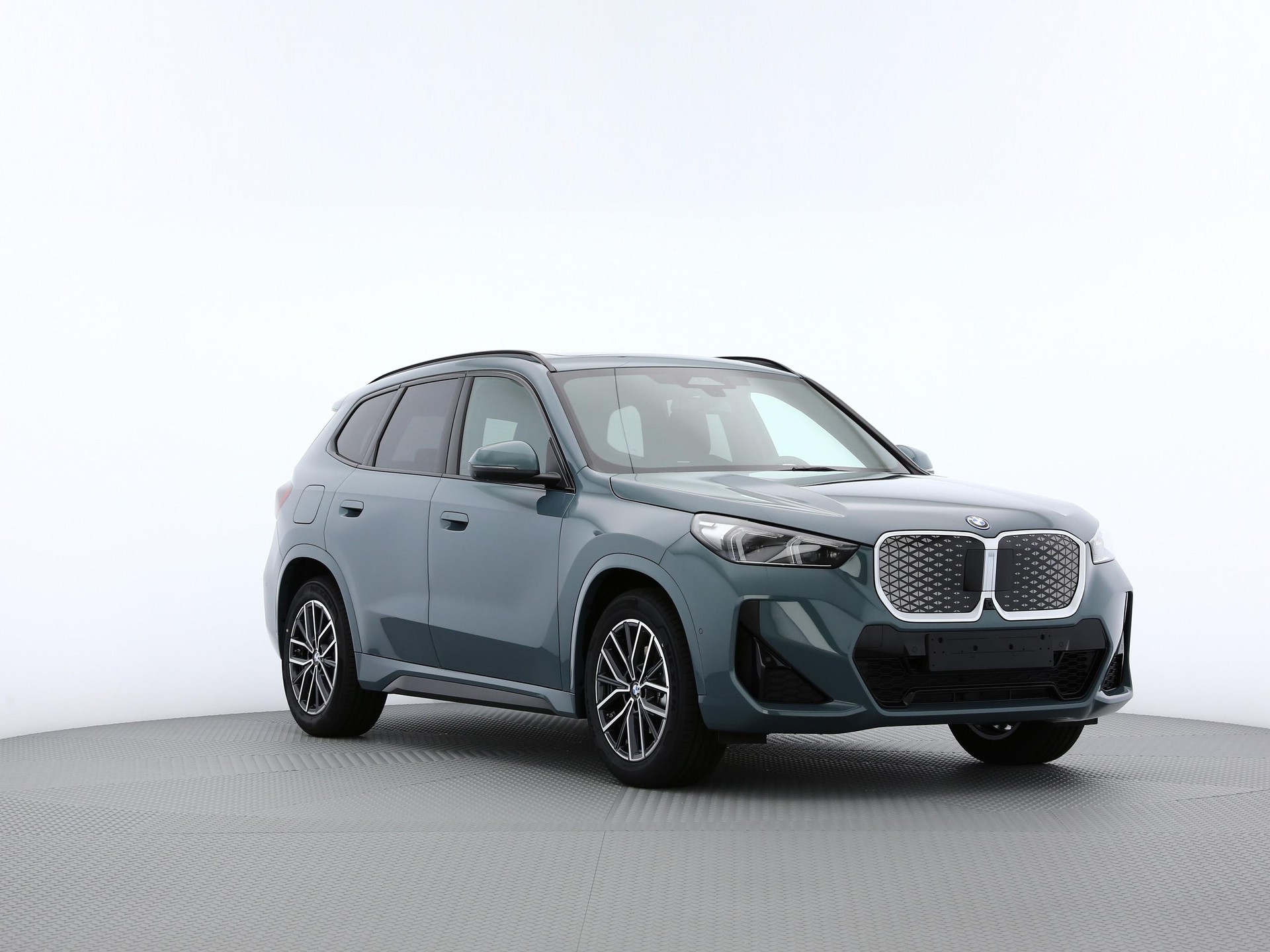 BMW iX1 U11 20 eDrive-image-24