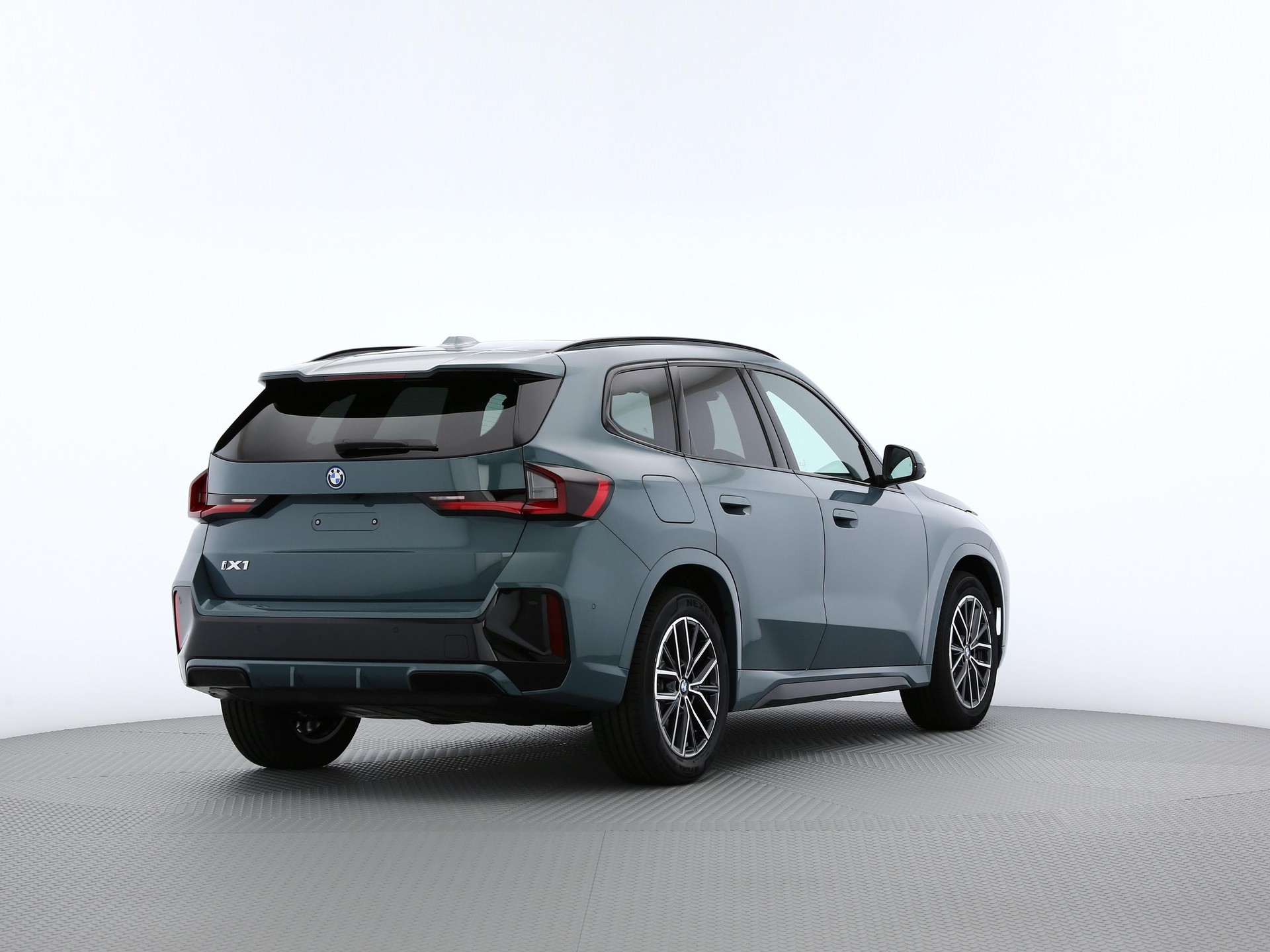 BMW iX1 U11 20 eDrive-image-17