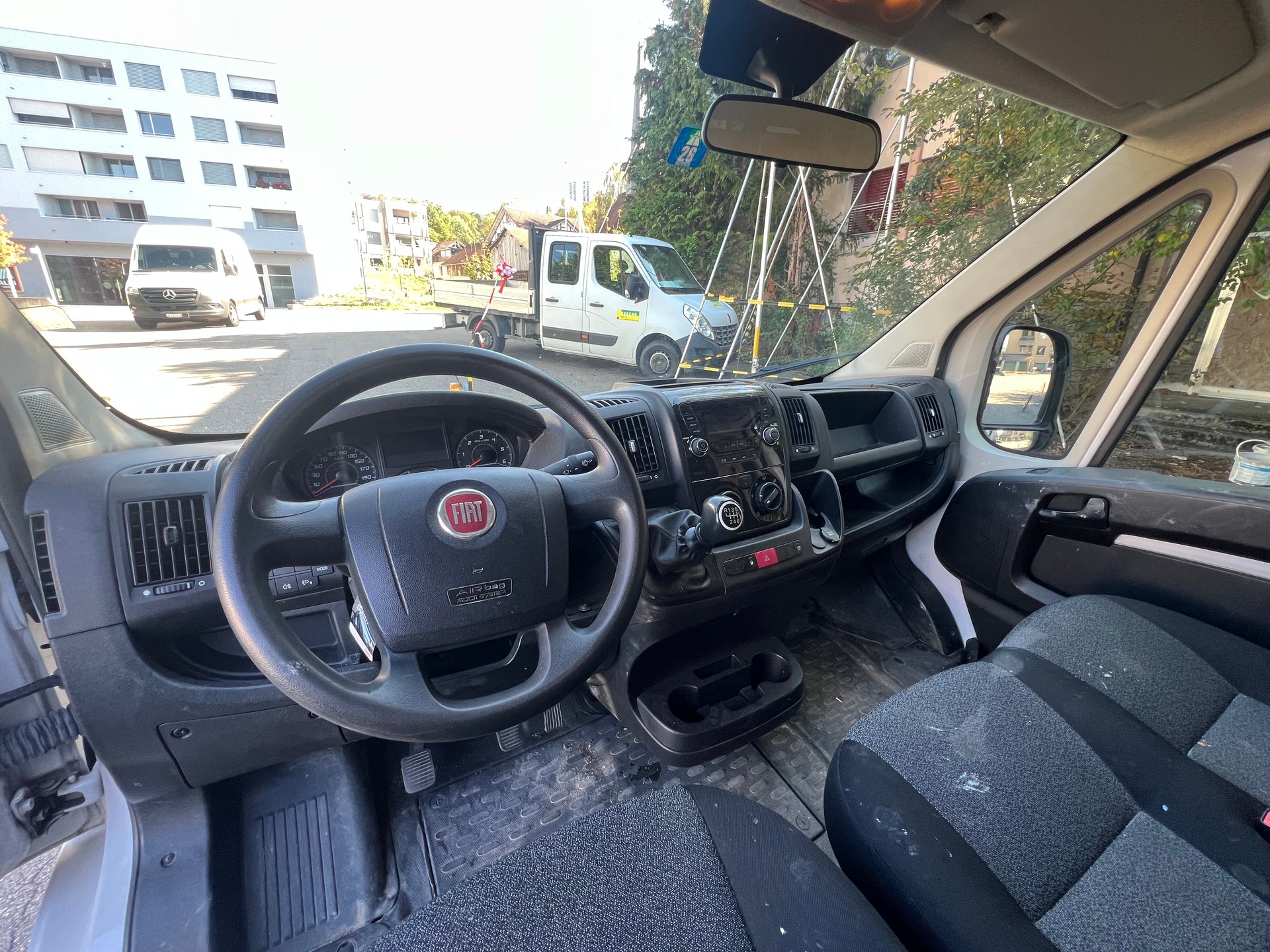 FIAT Ducato 33 2.3 MJ-image-9