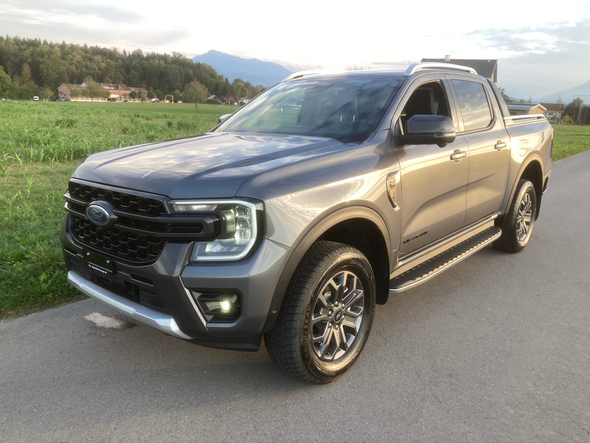 FORD Ranger Wildtrak 2.0 Eco Blue e-4WD Automat mit Anhängerkupplung 3`500 KG-image-0