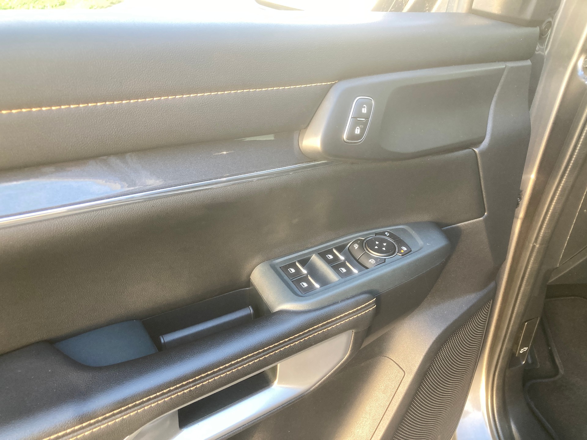 FORD Ranger Wildtrak 2.0 Eco Blue e-4WD Automat mit Anhängerkupplung 3`500 KG-image-11