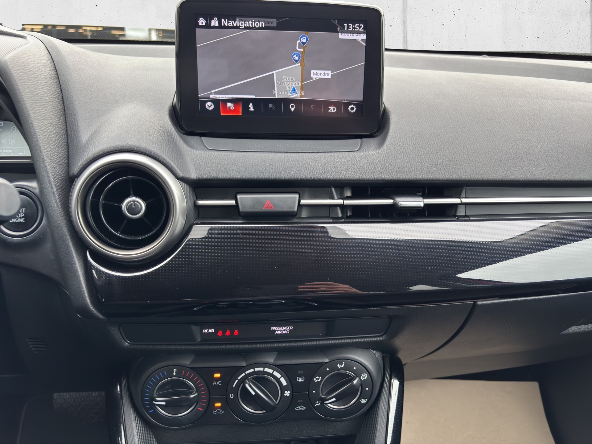 MAZDA 2 1.5 90 Ambition Plus-image-14