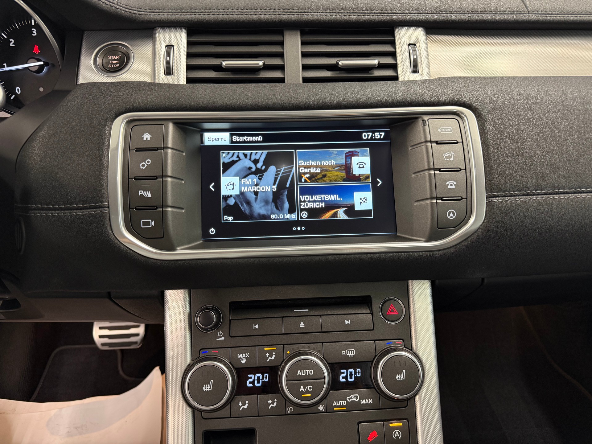 LAND ROVER Range Rover Evoque 2.0 TD4 HSE-image-25
