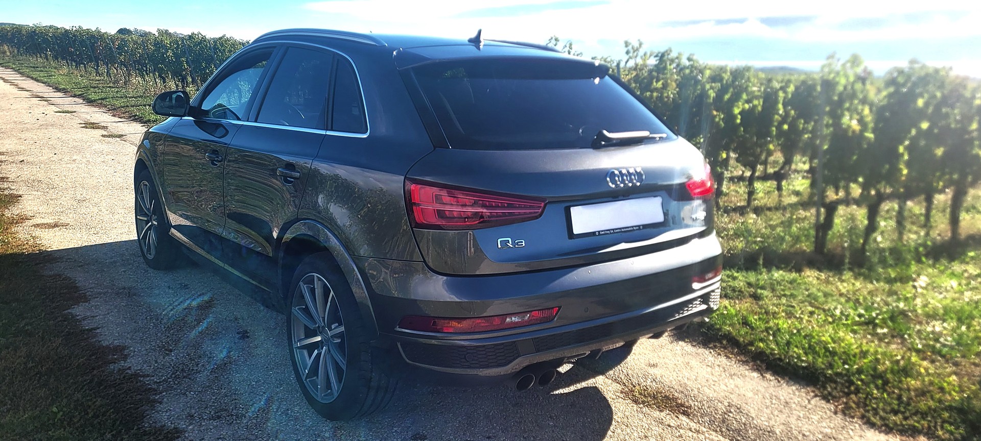 AUDI Q3 1.4 TFSI sport S-tronic-image-3