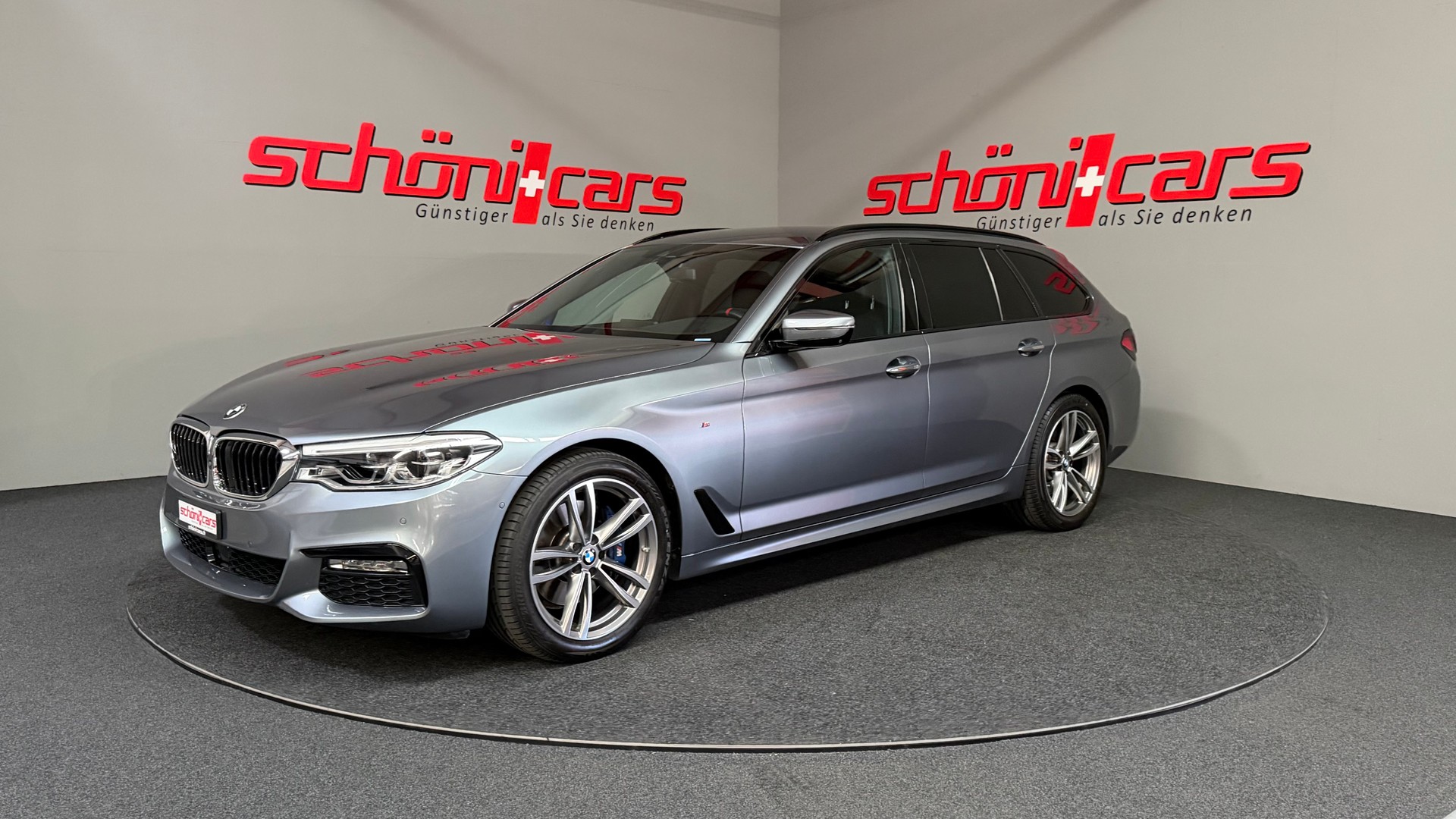 BMW 530i xDrive Touring Steptronic-image-2