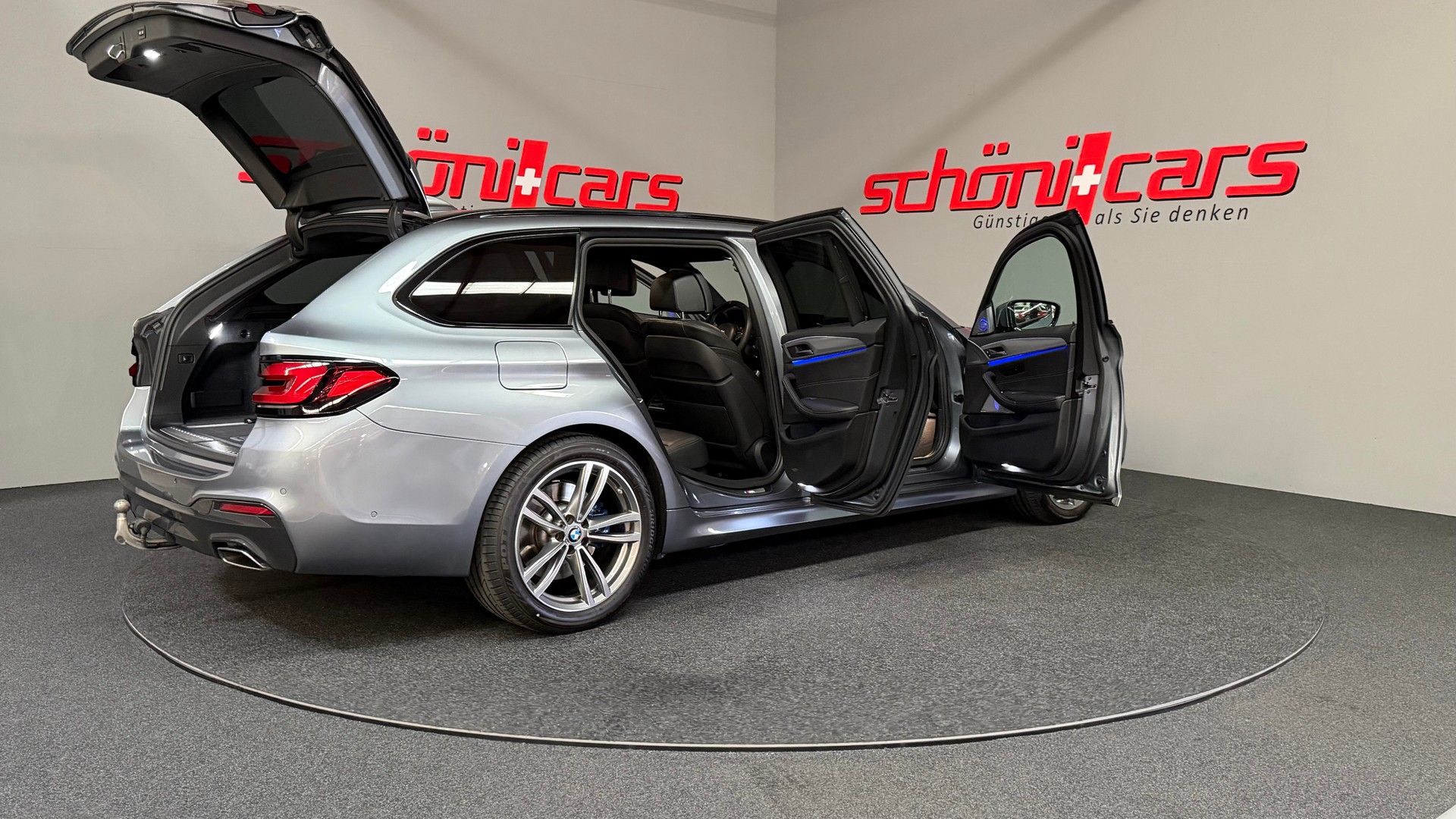 BMW 530i xDrive Touring Steptronic-image-8