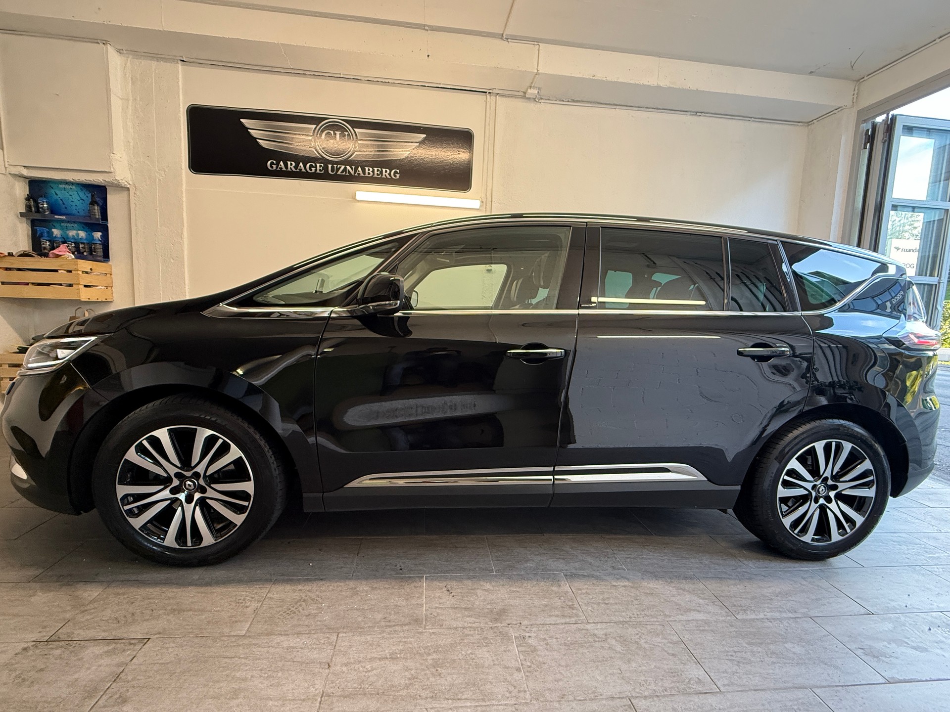 RENAULT Espace 2.0 dCi Initiale EDC Ab 250.- pro Monat Vollaustattung Massagesitz Sitzbelüftung und Heizung uvm-image-1