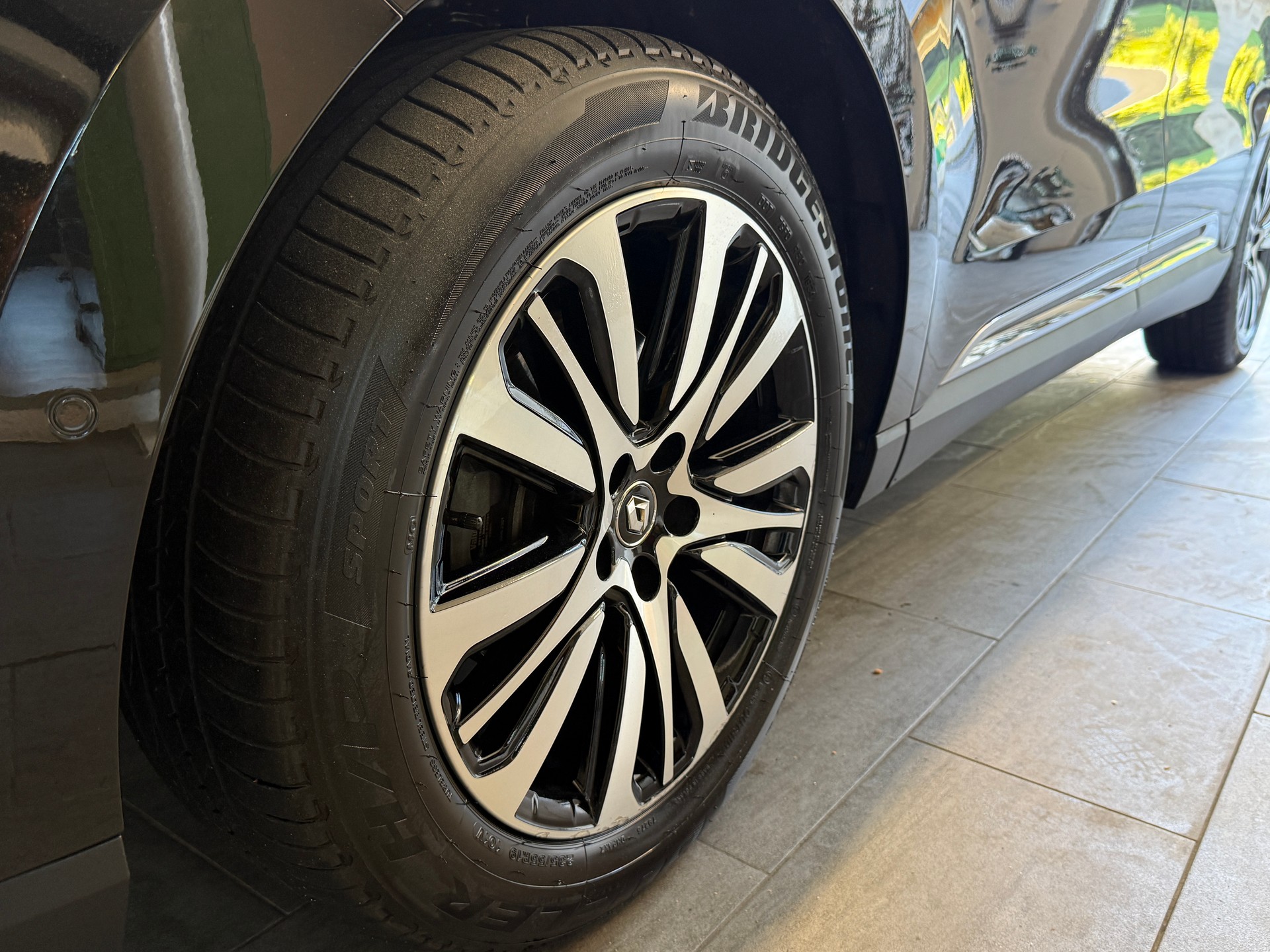 RENAULT Espace 2.0 dCi Initiale EDC Ab 250.- pro Monat Vollaustattung Massagesitz Sitzbelüftung und Heizung uvm-image-26