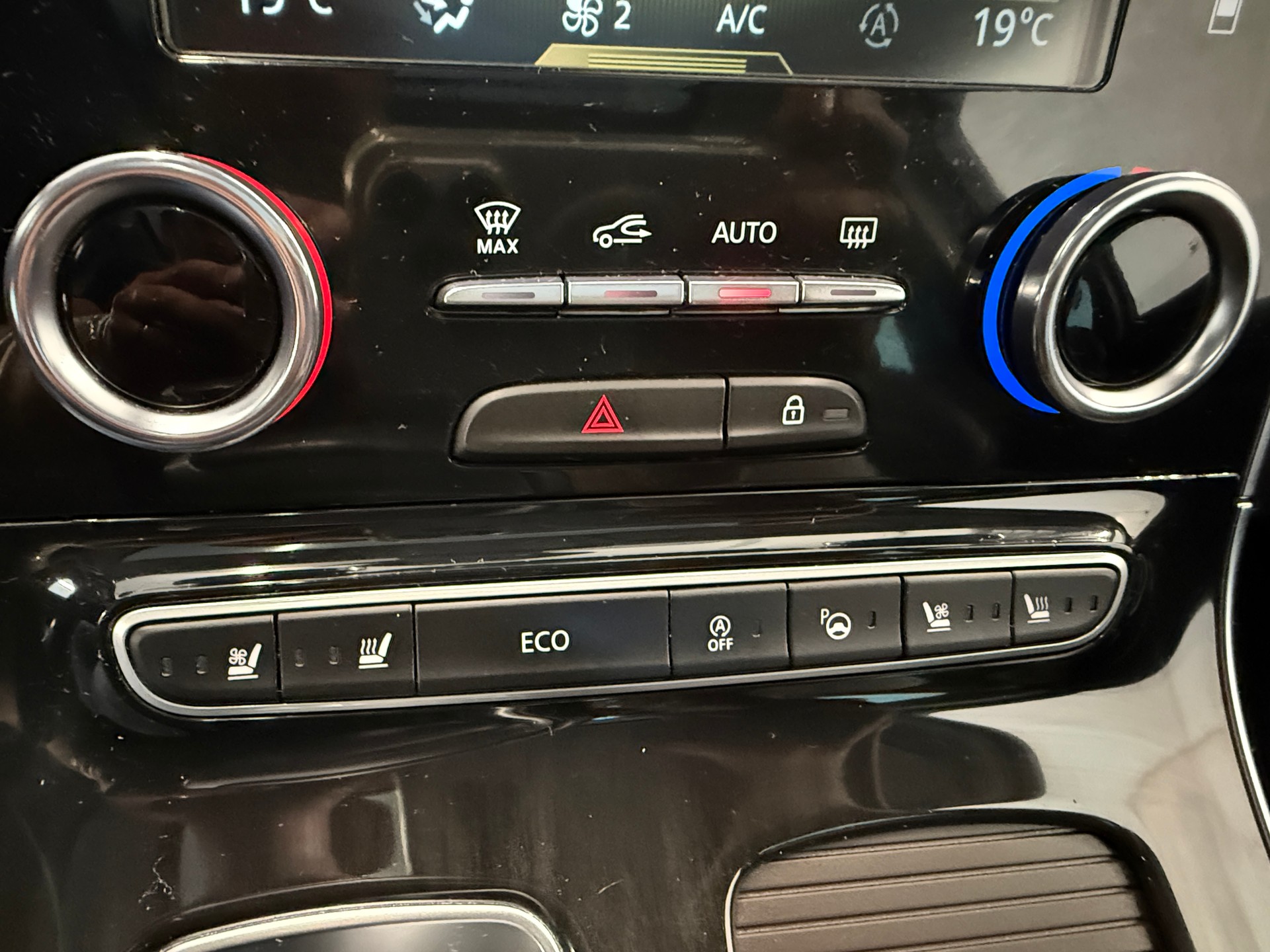 RENAULT Espace 2.0 dCi Initiale EDC Ab 250.- pro Monat Vollaustattung Massagesitz Sitzbelüftung und Heizung uvm-image-19